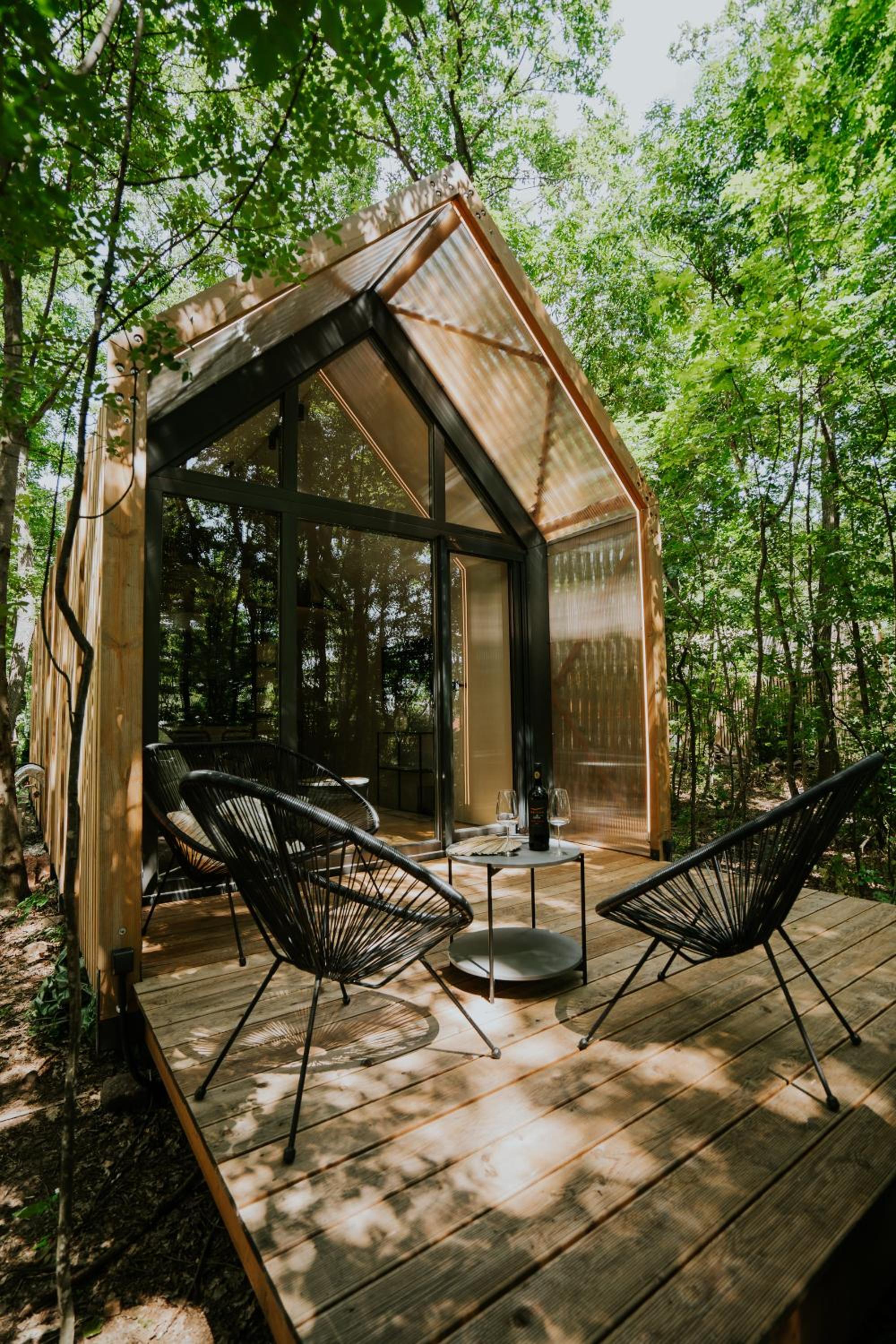 Slowood Cabins