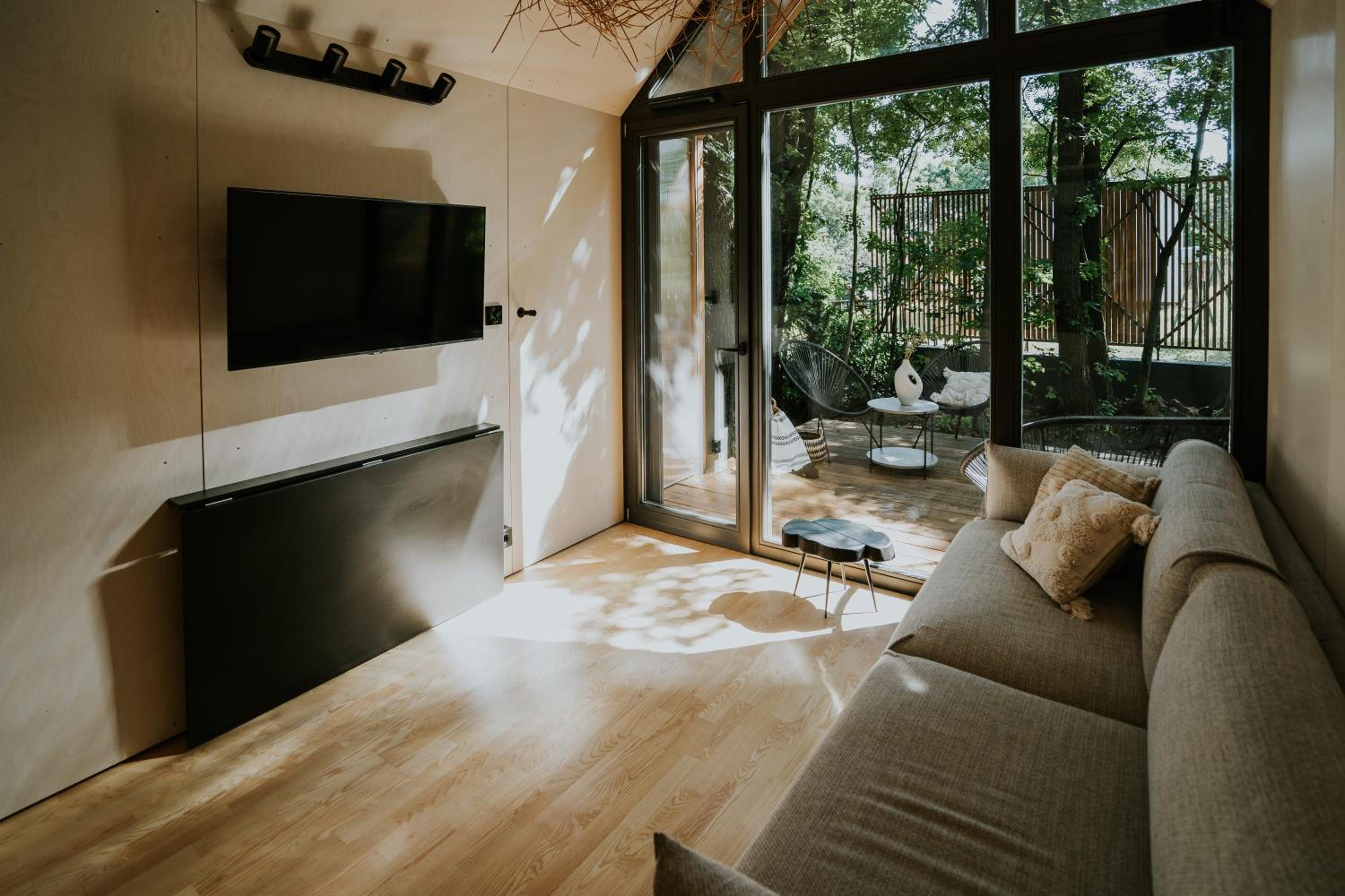 Slowood Cabins
