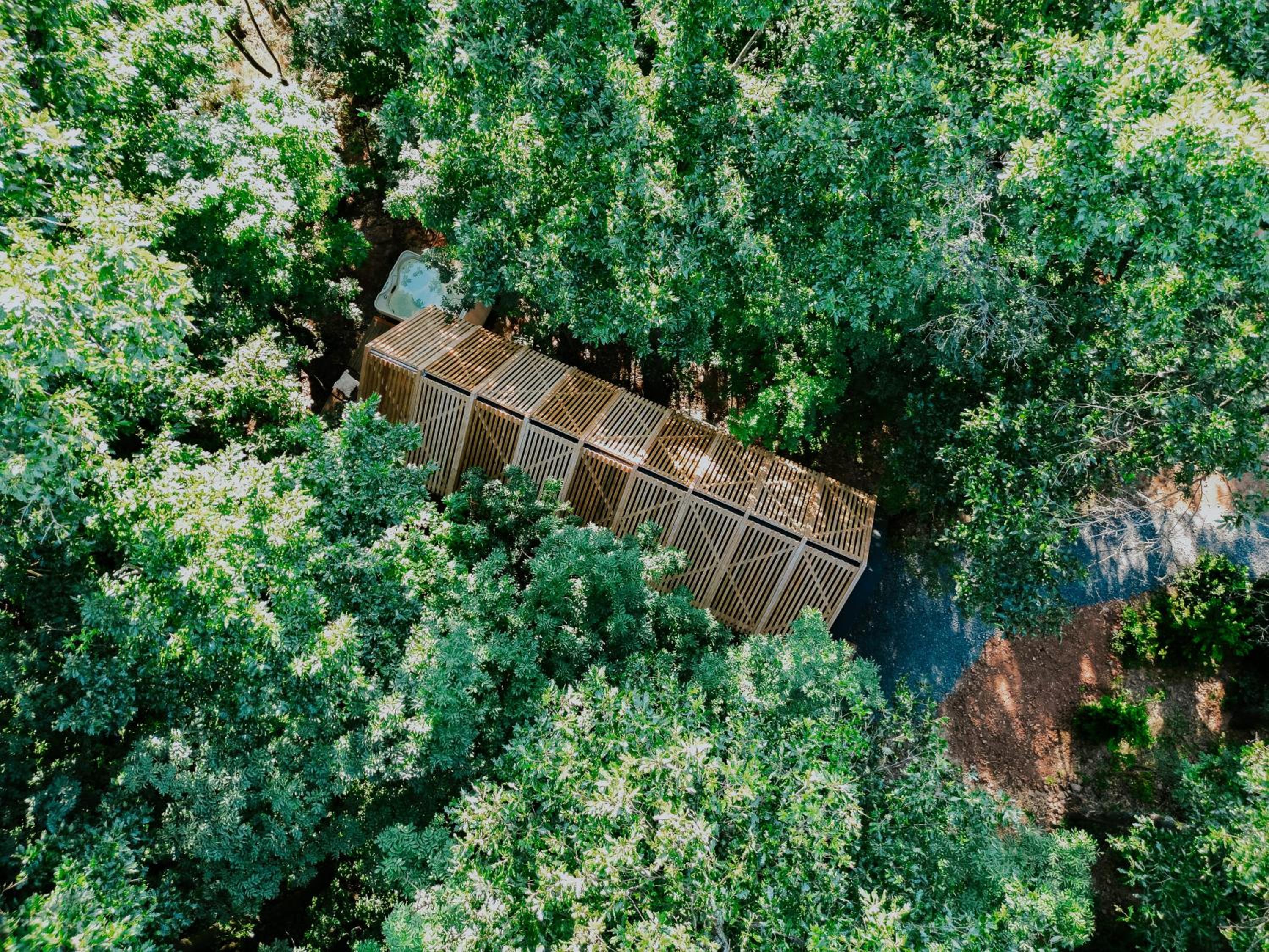 Slowood Cabins