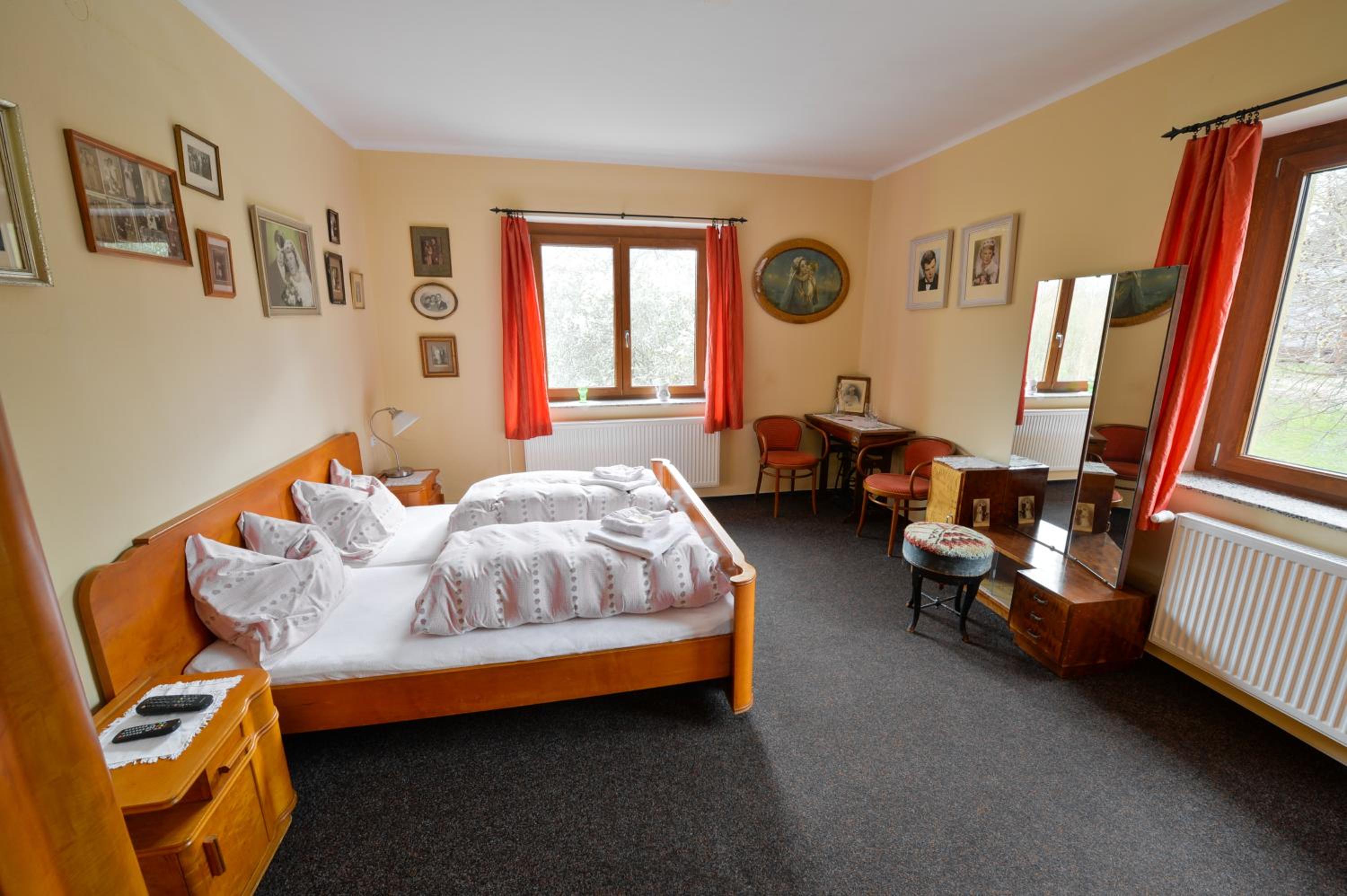 Hotel s restaurací Splávek