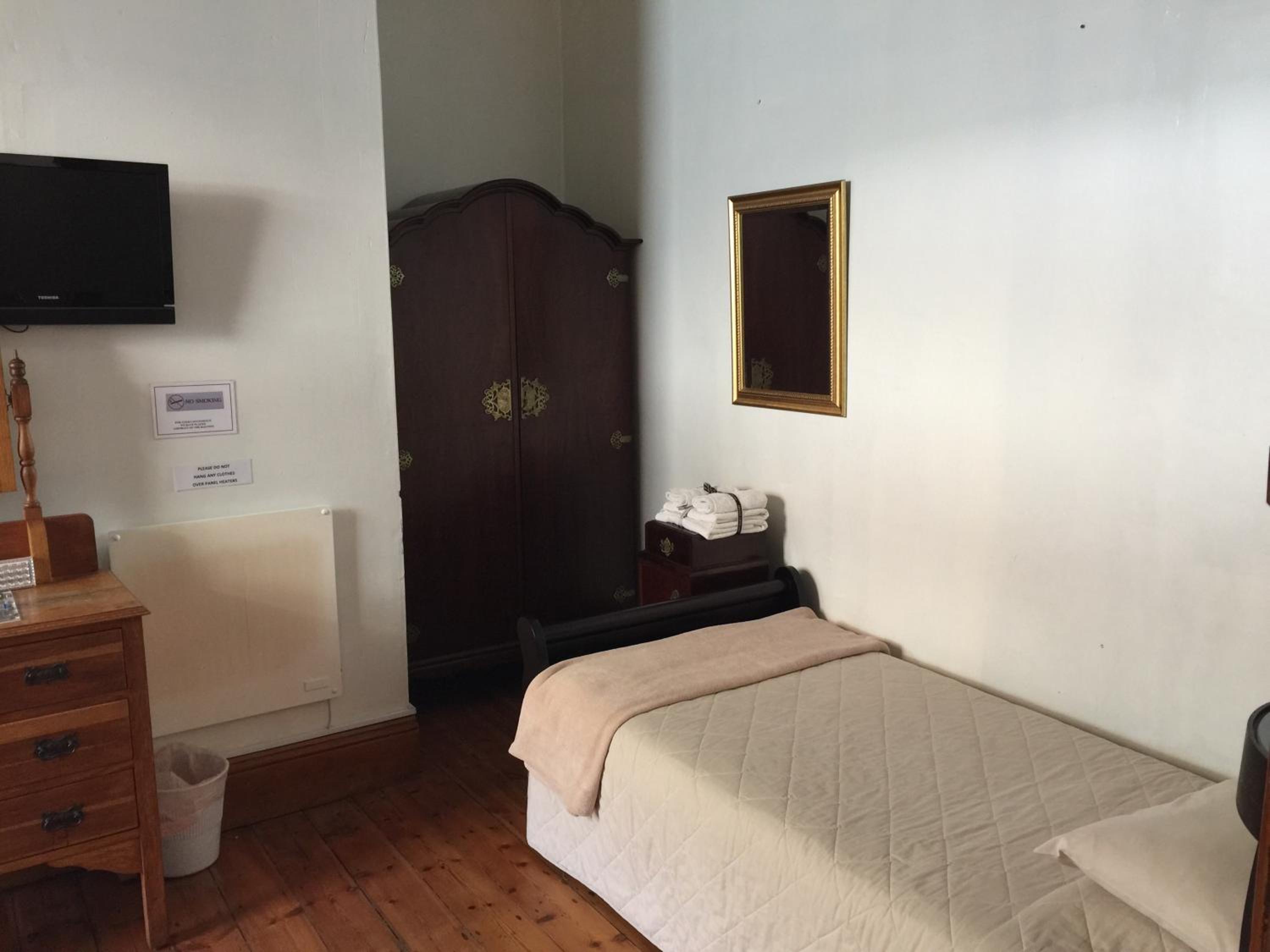 Central Hotel Guest House