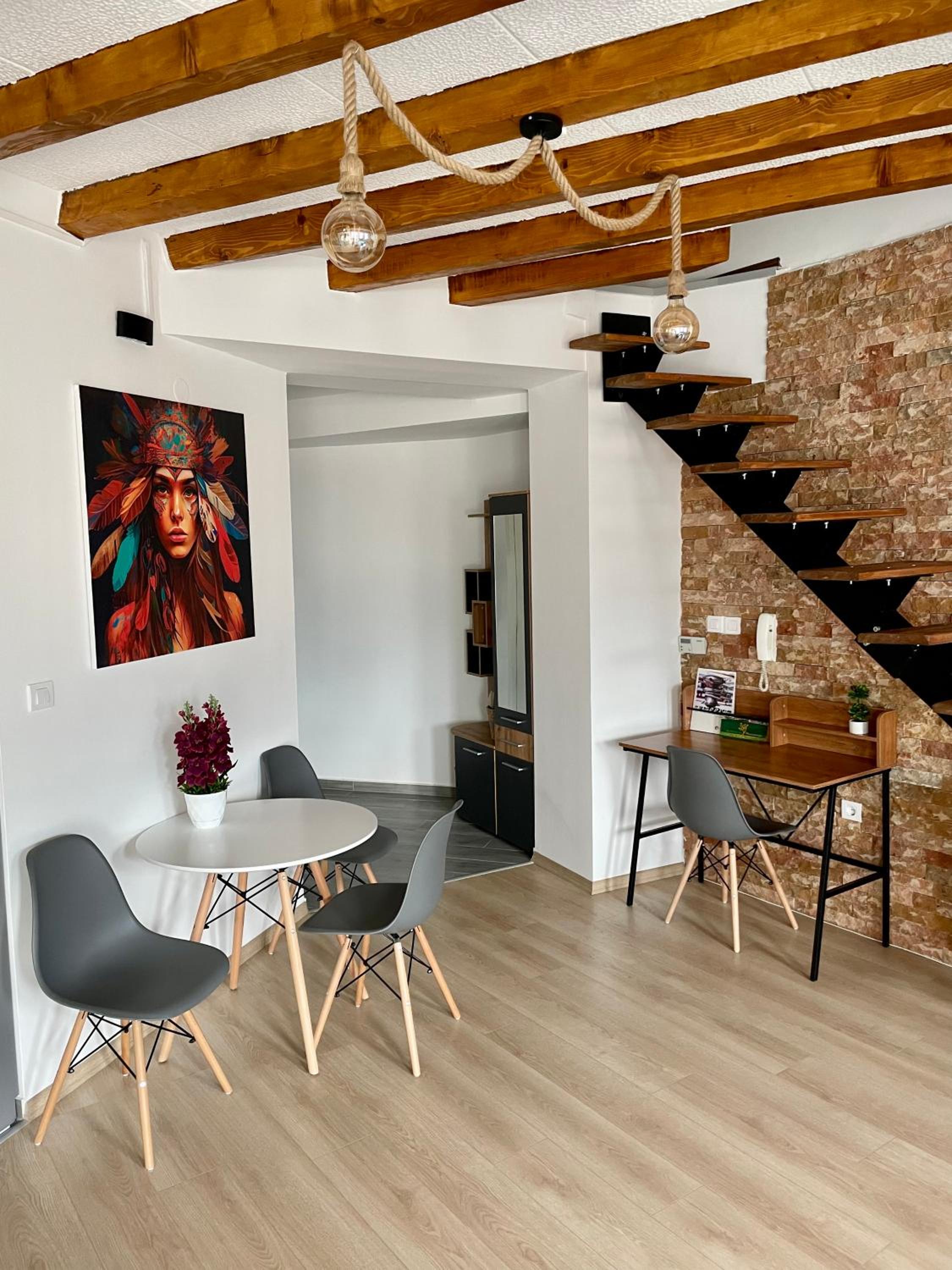 Gallery City Center Apartment
