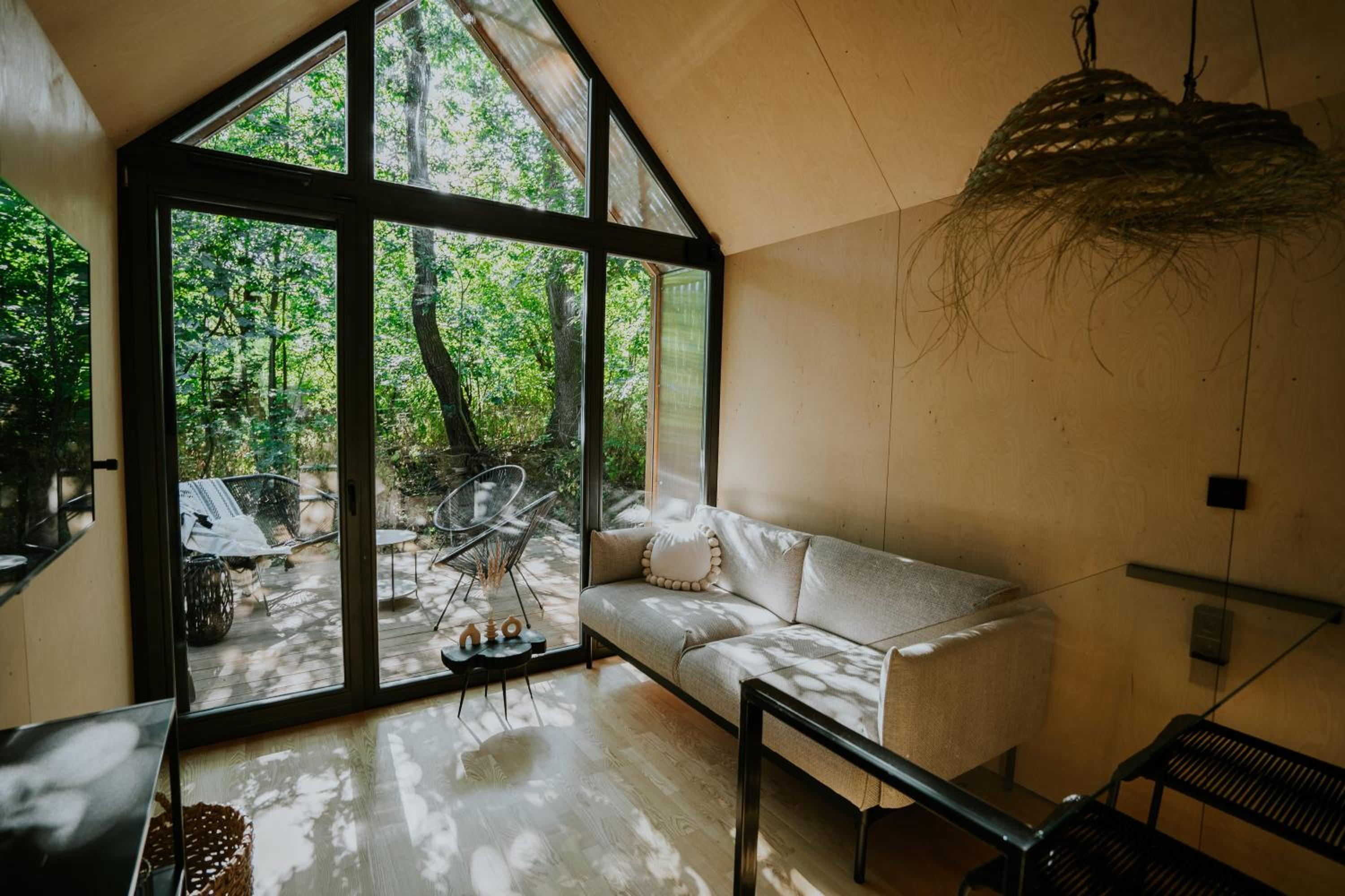 Slowood Cabins