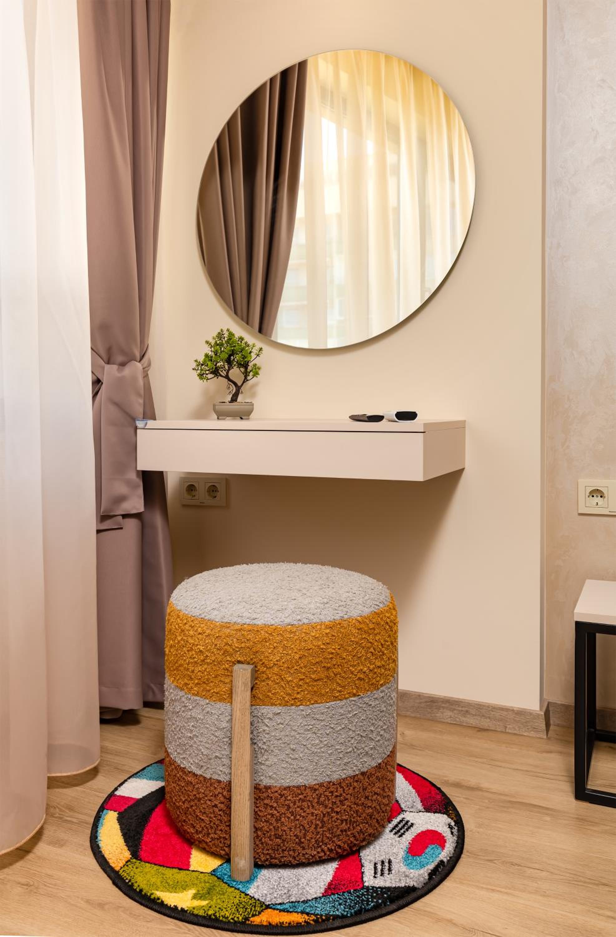 Urban Lux 3 ~ 1BD Flat in the heart of Plovdiv
