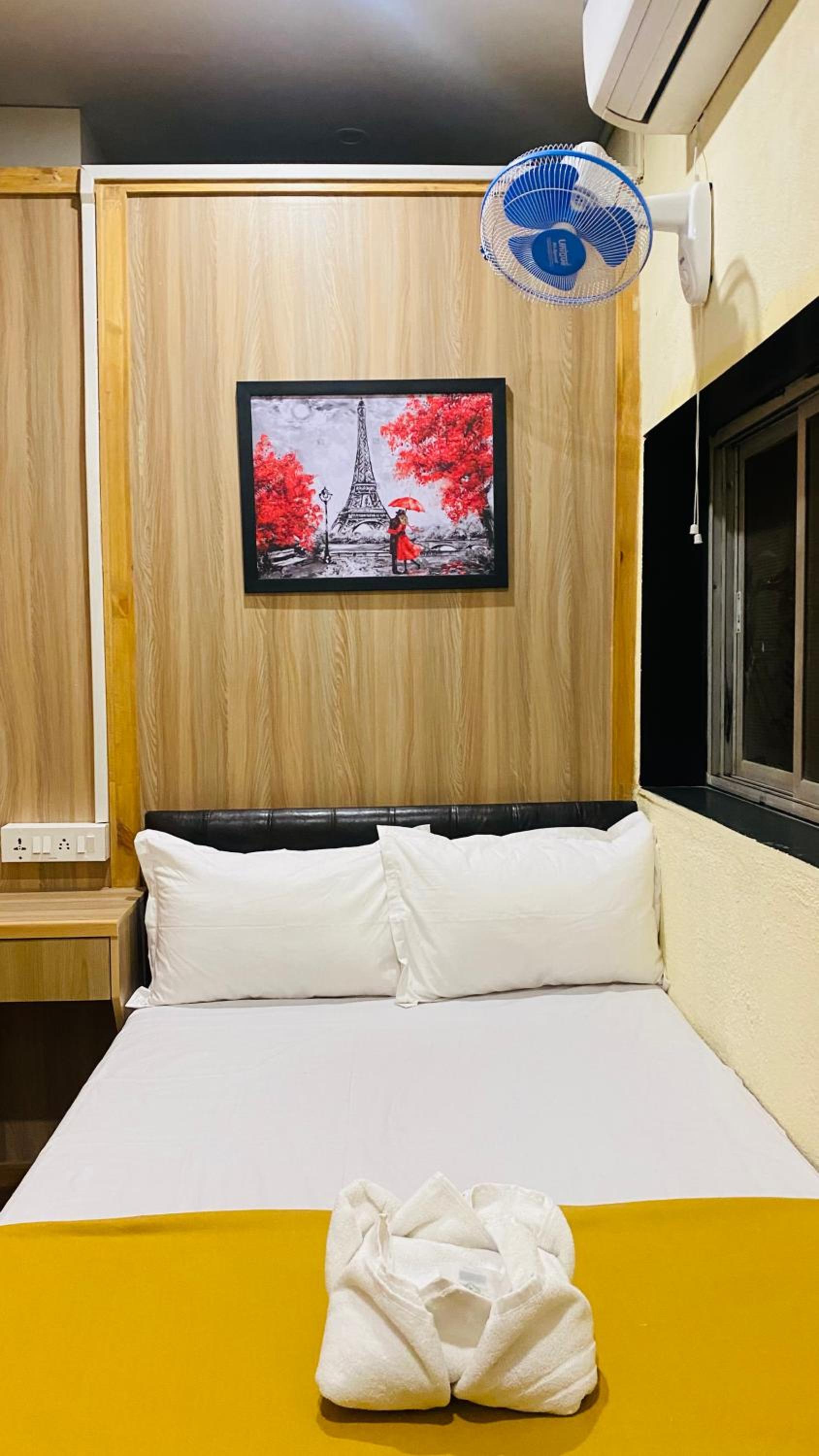 Casa Cabin Stay Mumbai view 5