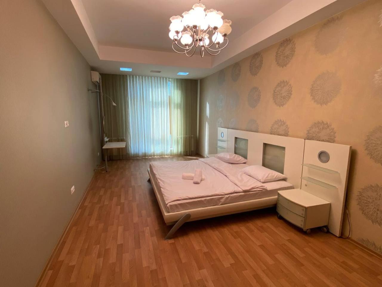 City Center Deluxe Apartments