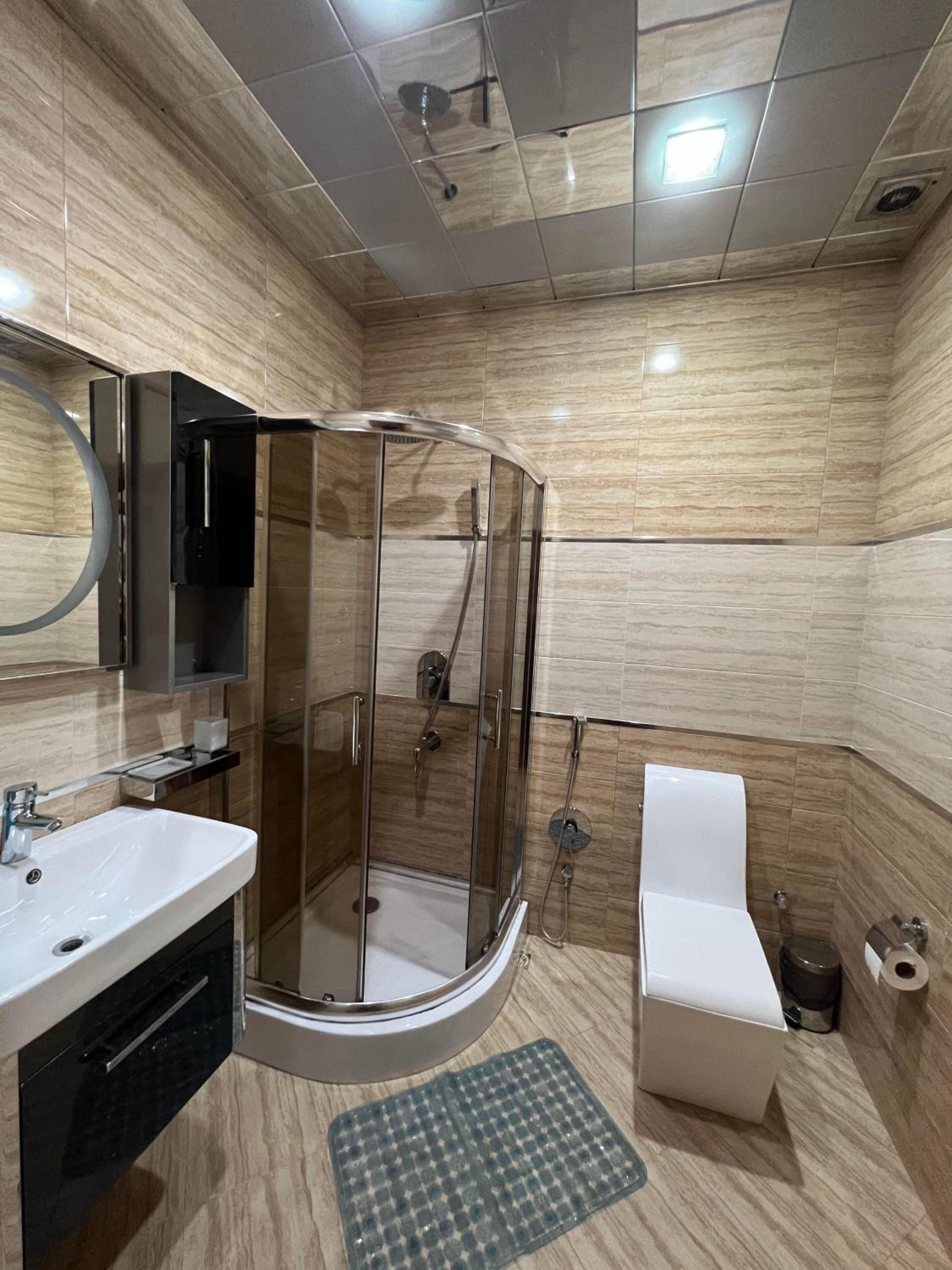 City Center Deluxe Apartments