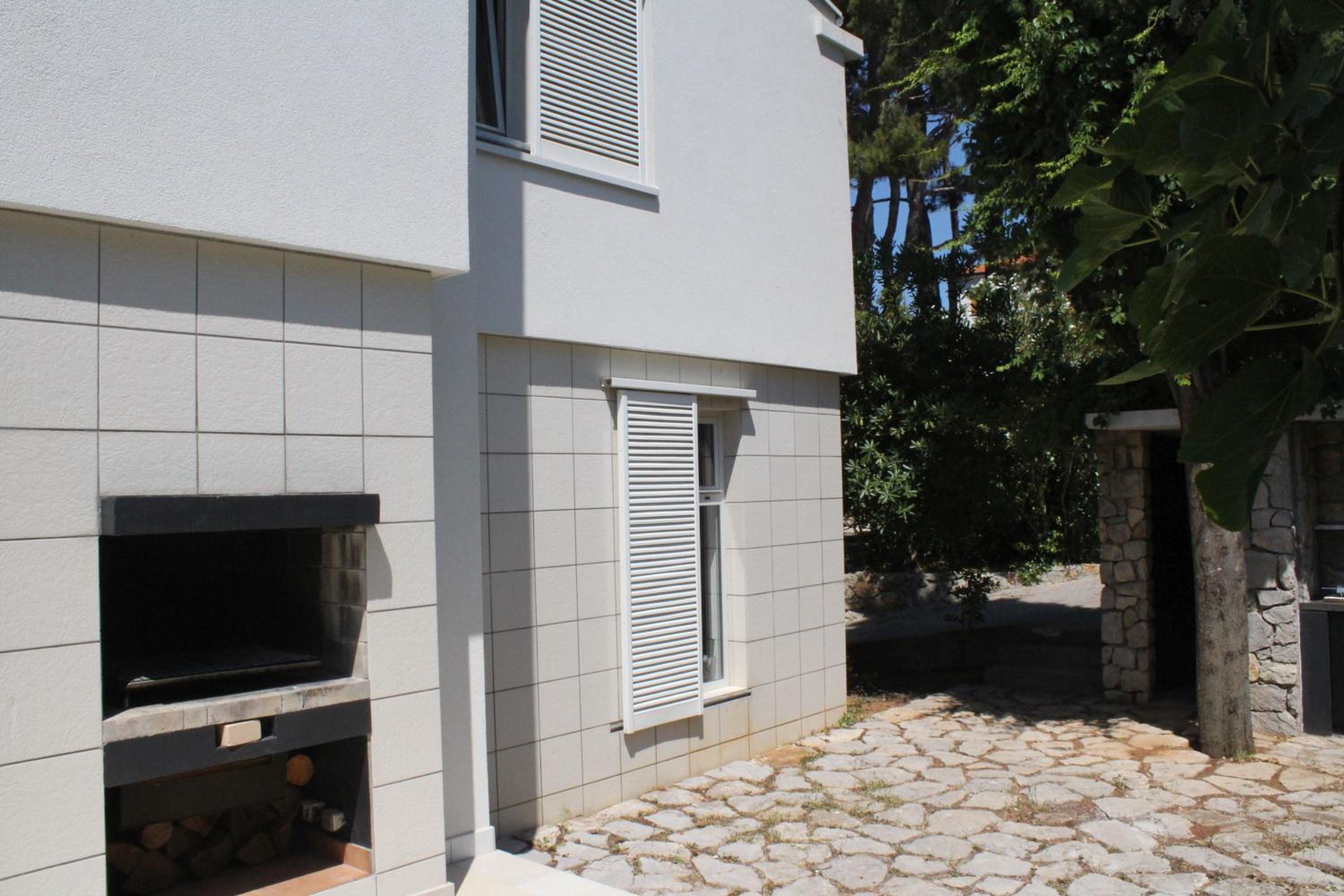 Apartments PineWood Villa view 3