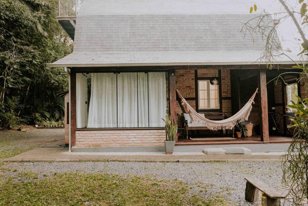 Casa de campo em Joinville com Hidro e café da manhã