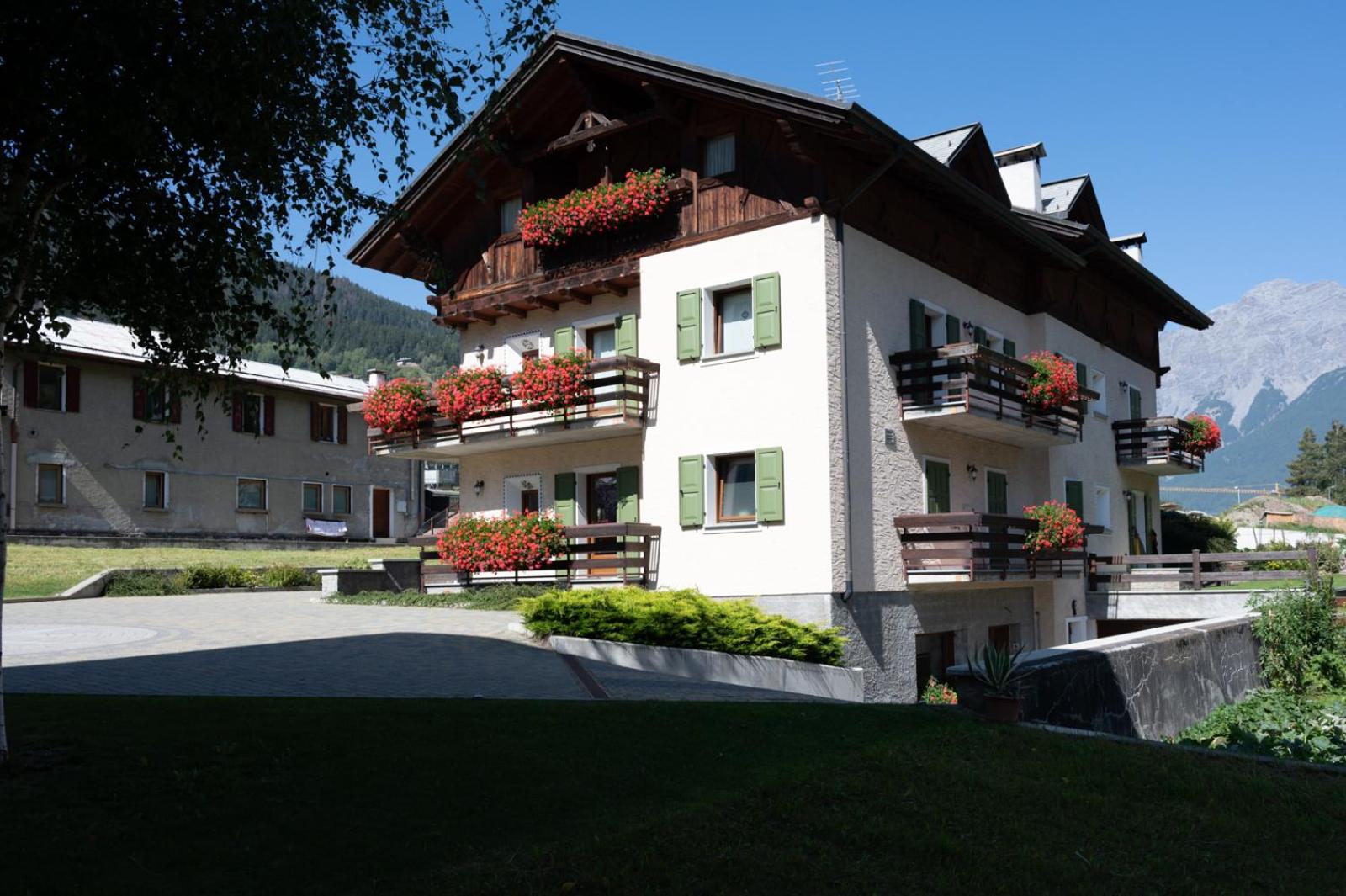 Casa Le Rondini view 4