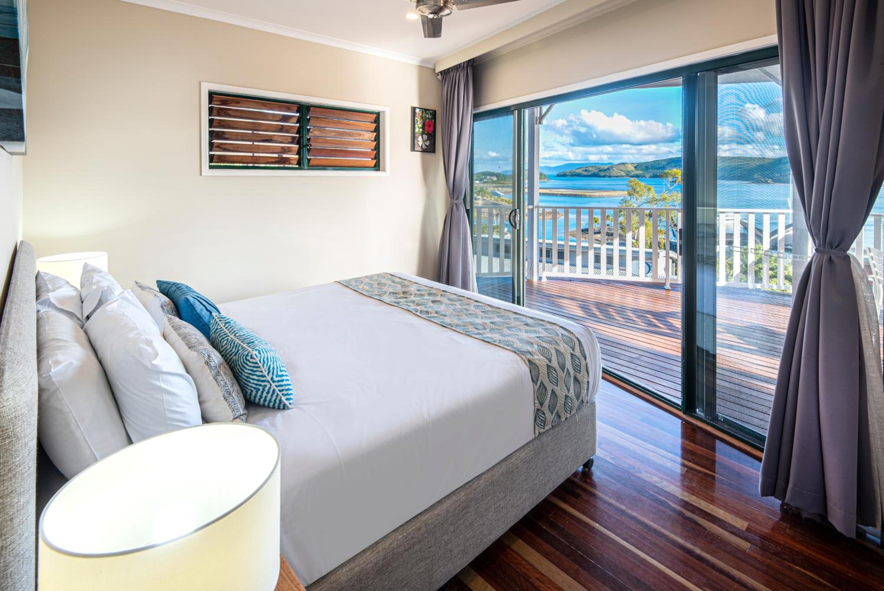 Casuarina Cove 14 & Free Buggy - Hamilton Island