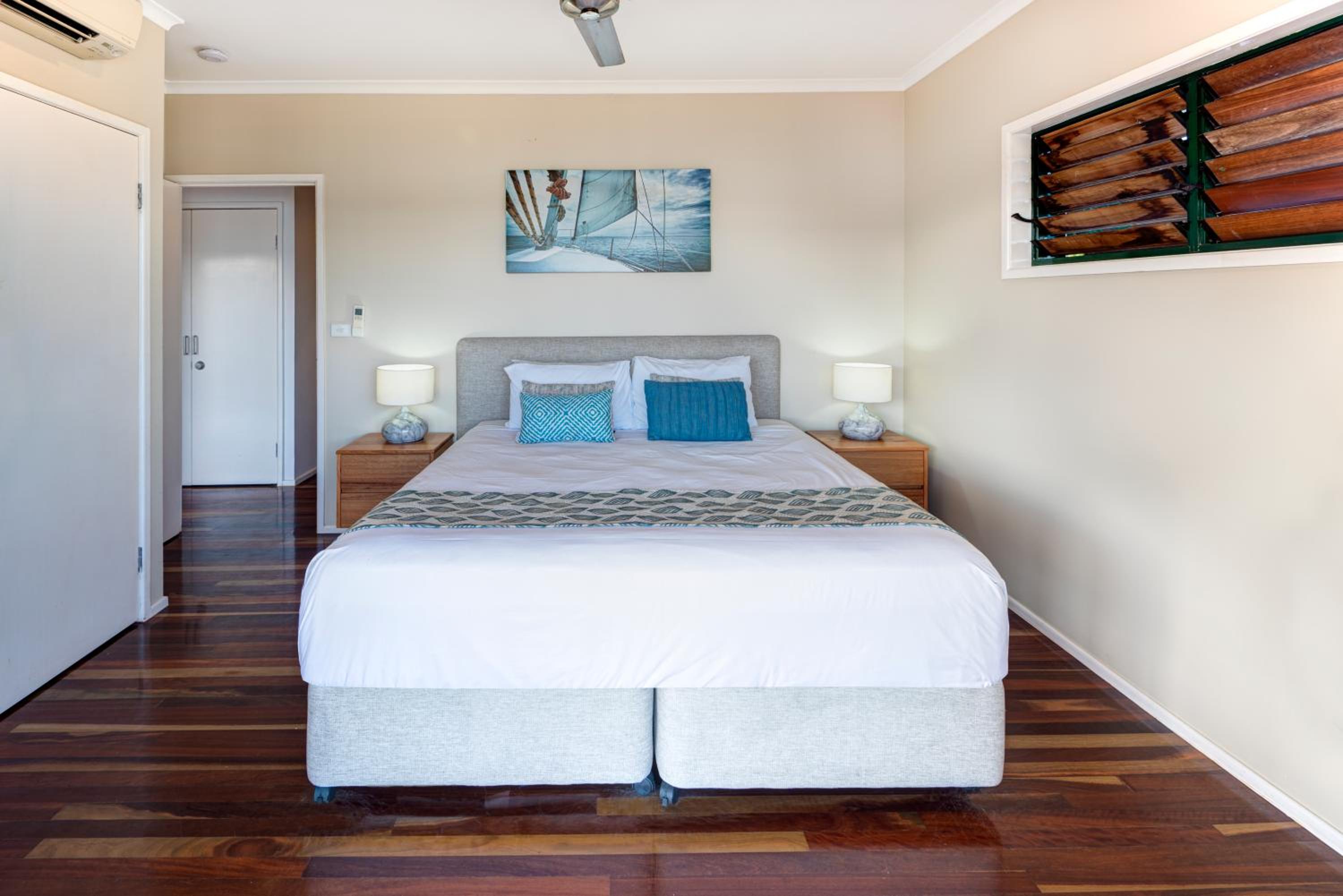Casuarina Cove 14 & Free Buggy - Hamilton Island