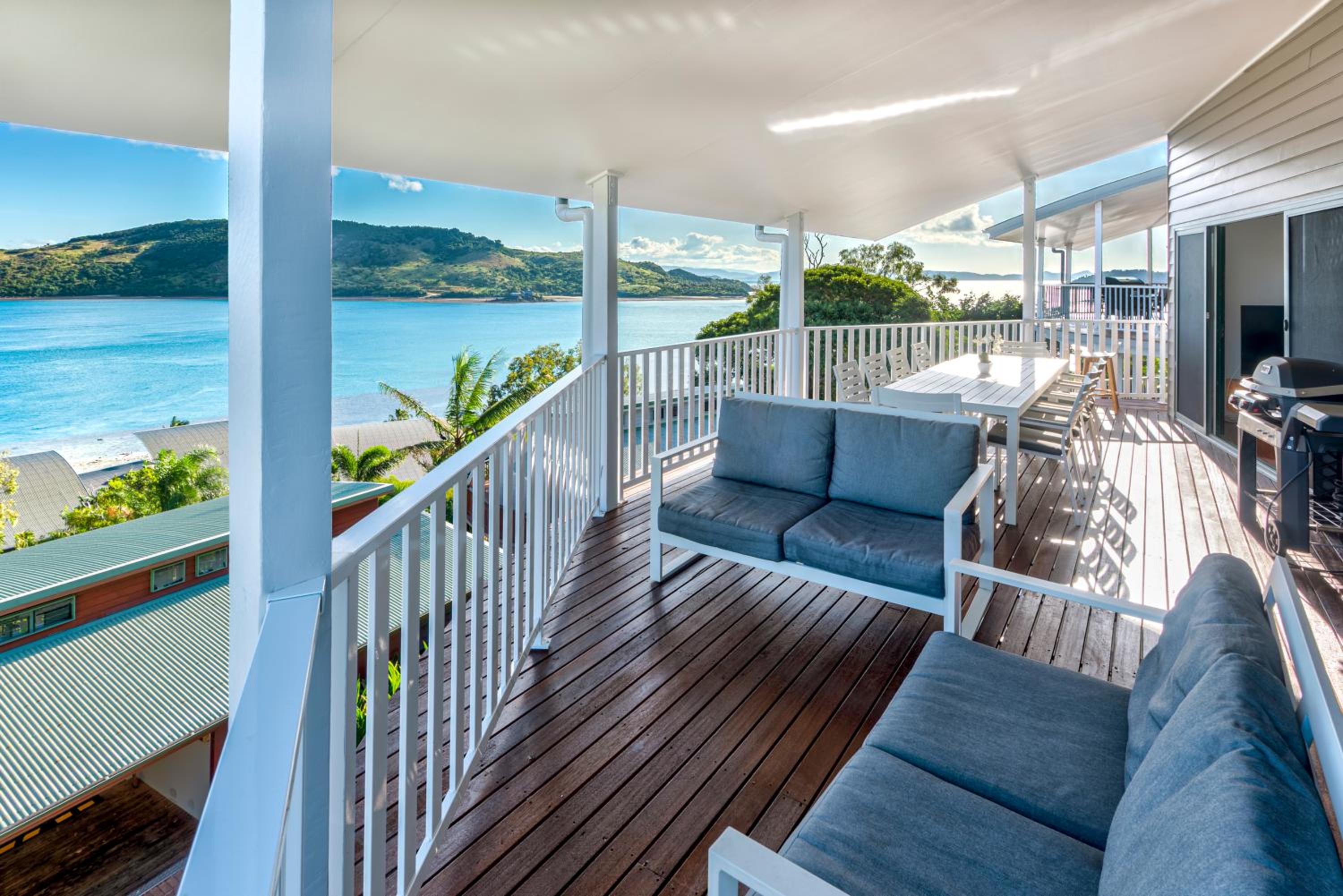 Casuarina Cove 14 & Free Buggy - Hamilton Island