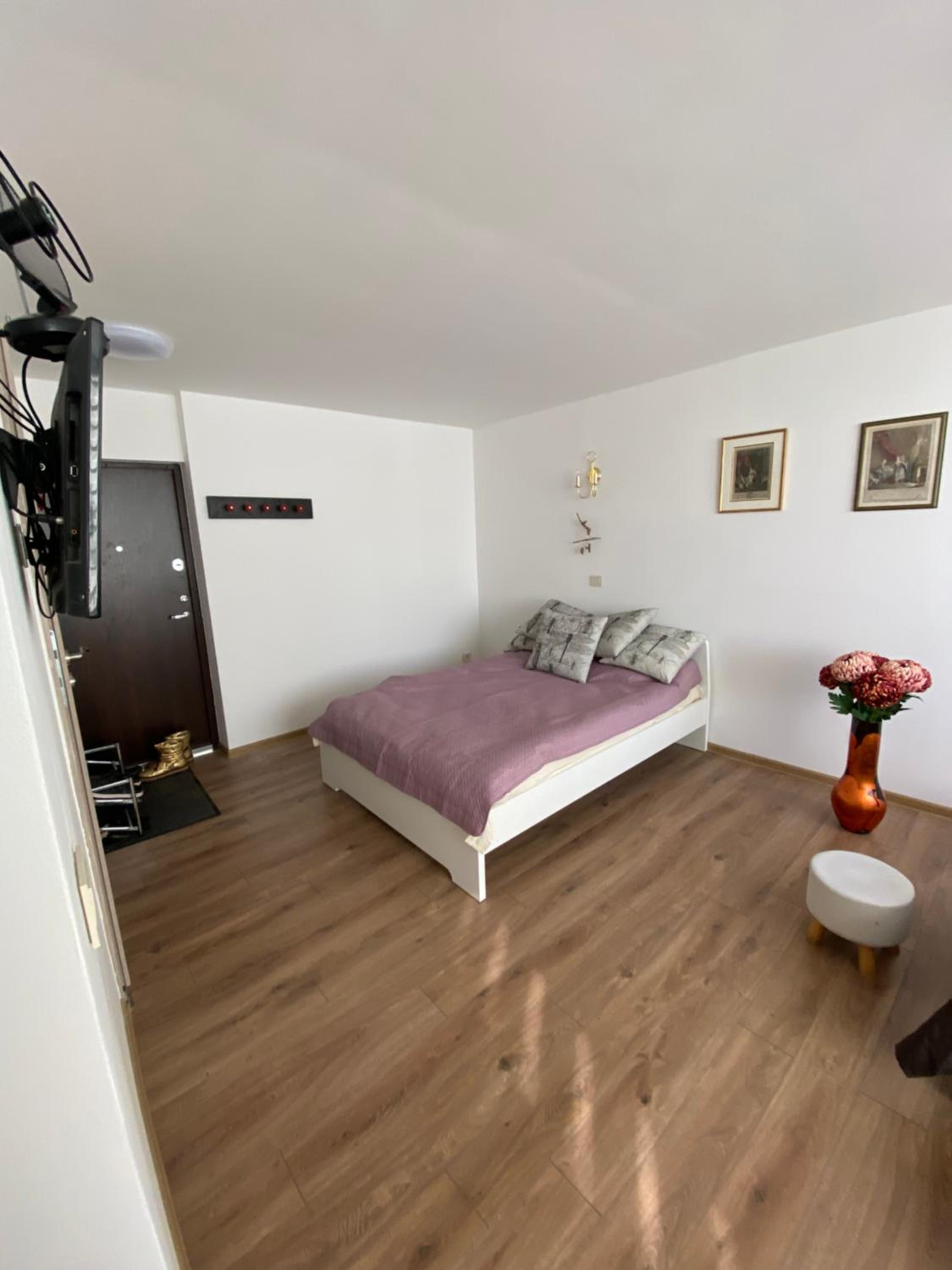Nice place to stay close to city view 4