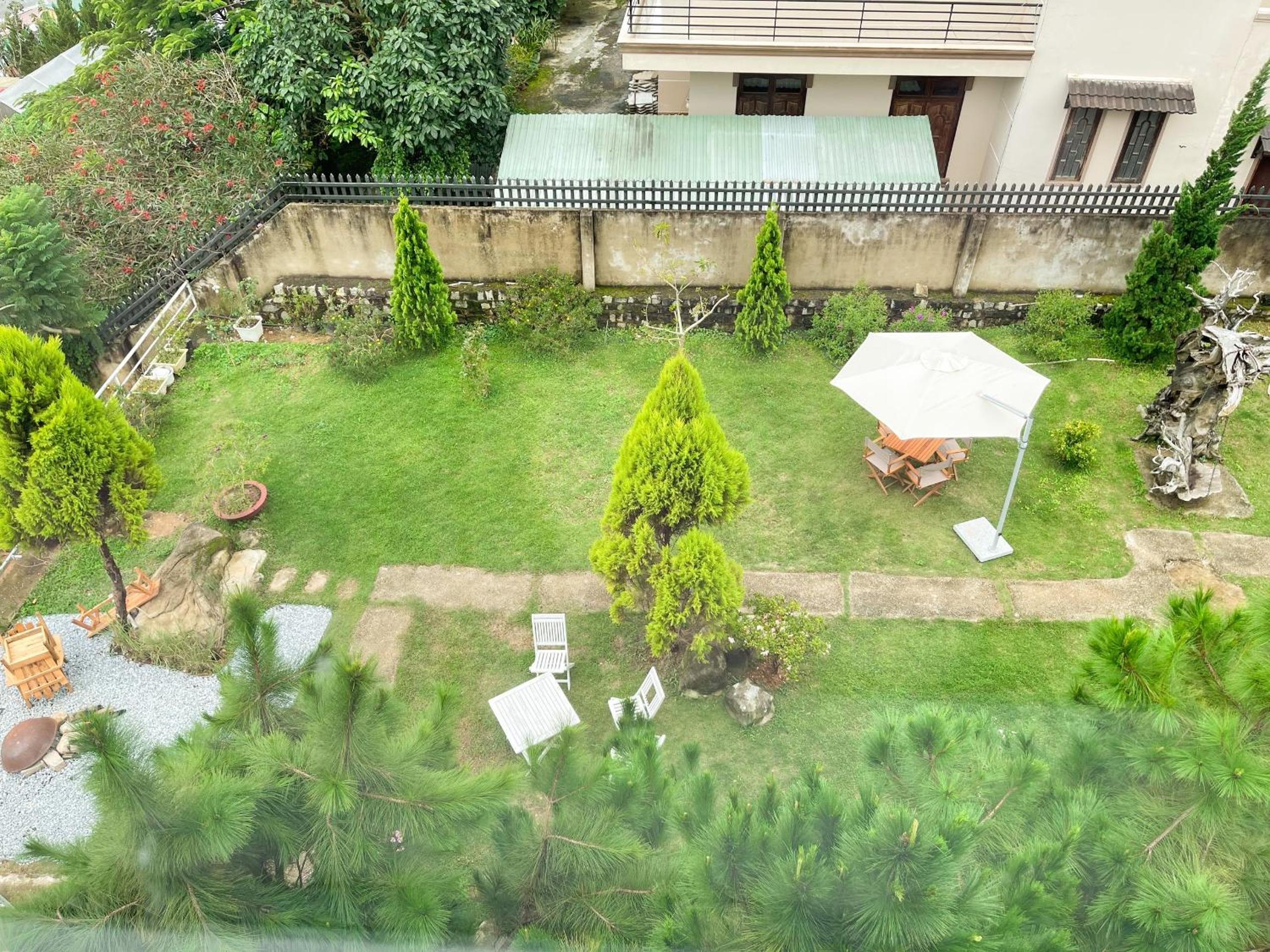 Chimote House view 2