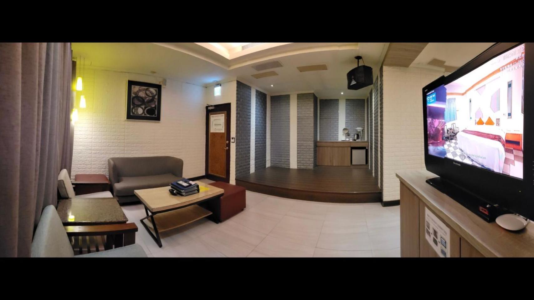 Alia Motel