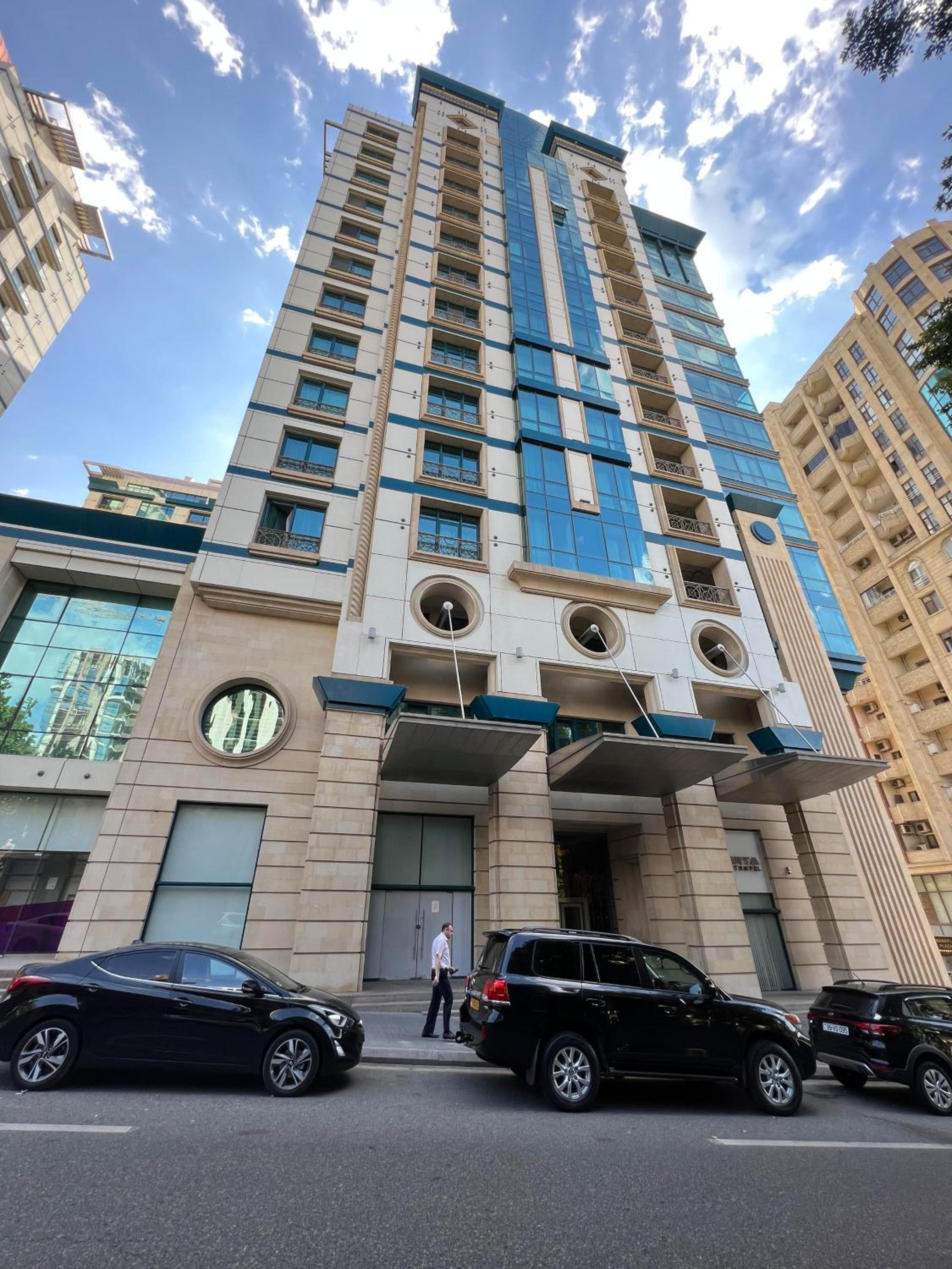 City Center Deluxe Apartments