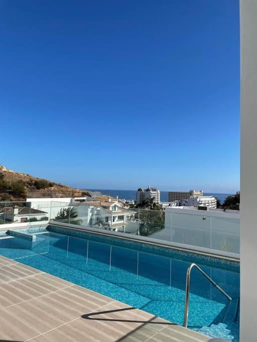 Stunning villa in Benalmádena with amazing views, pool and large gym view 5
