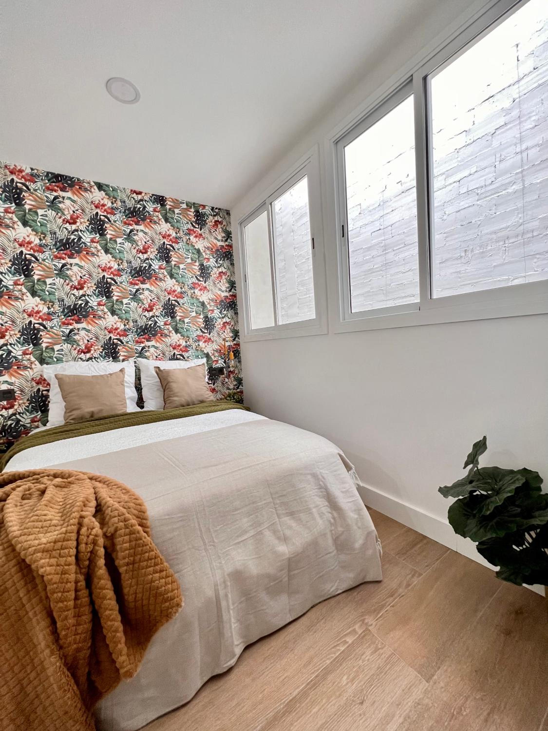 Crysoyle Apartment Barcelona Next to Camp Nou