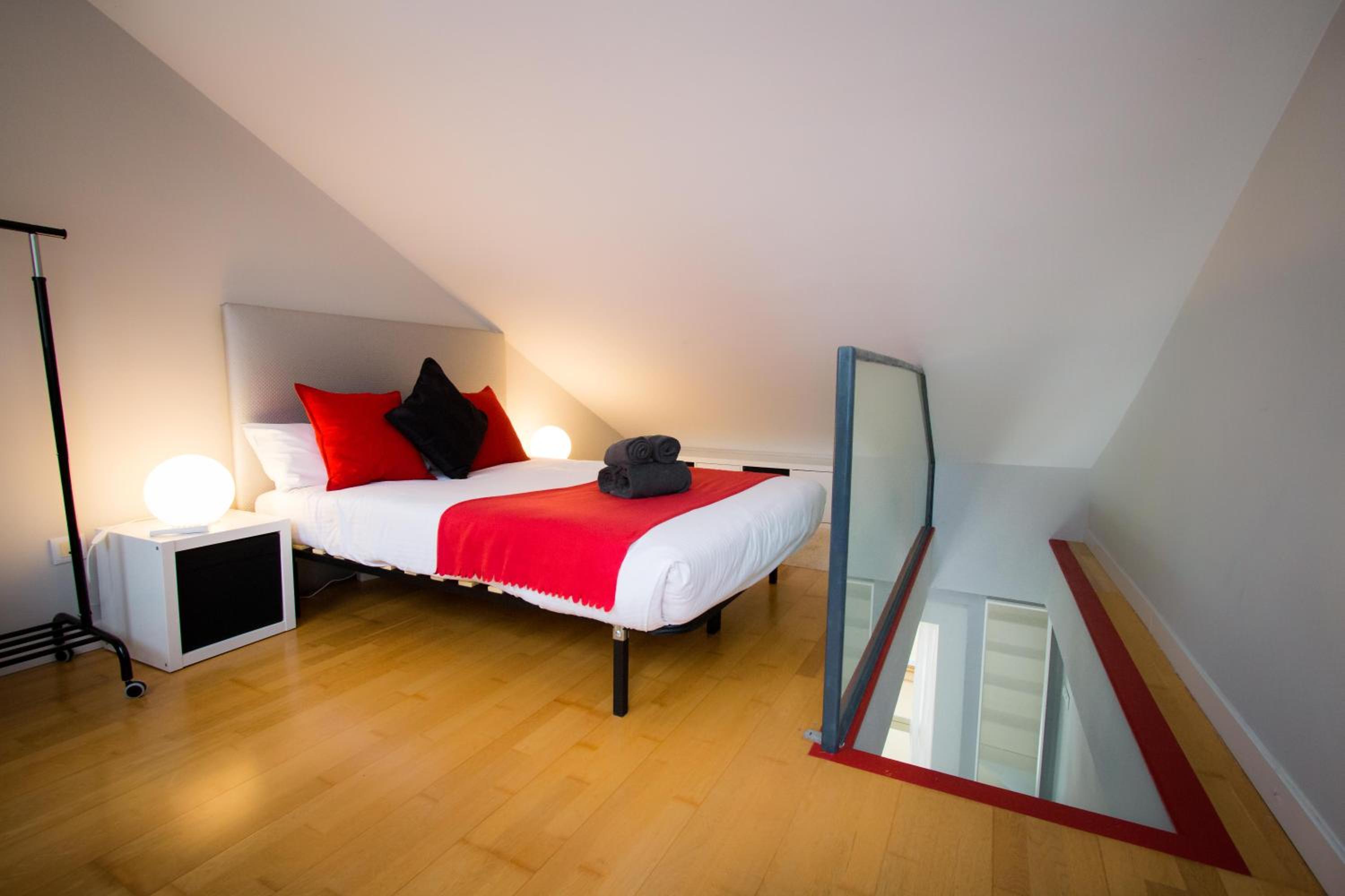Apartments Holidays2Malaga City Center