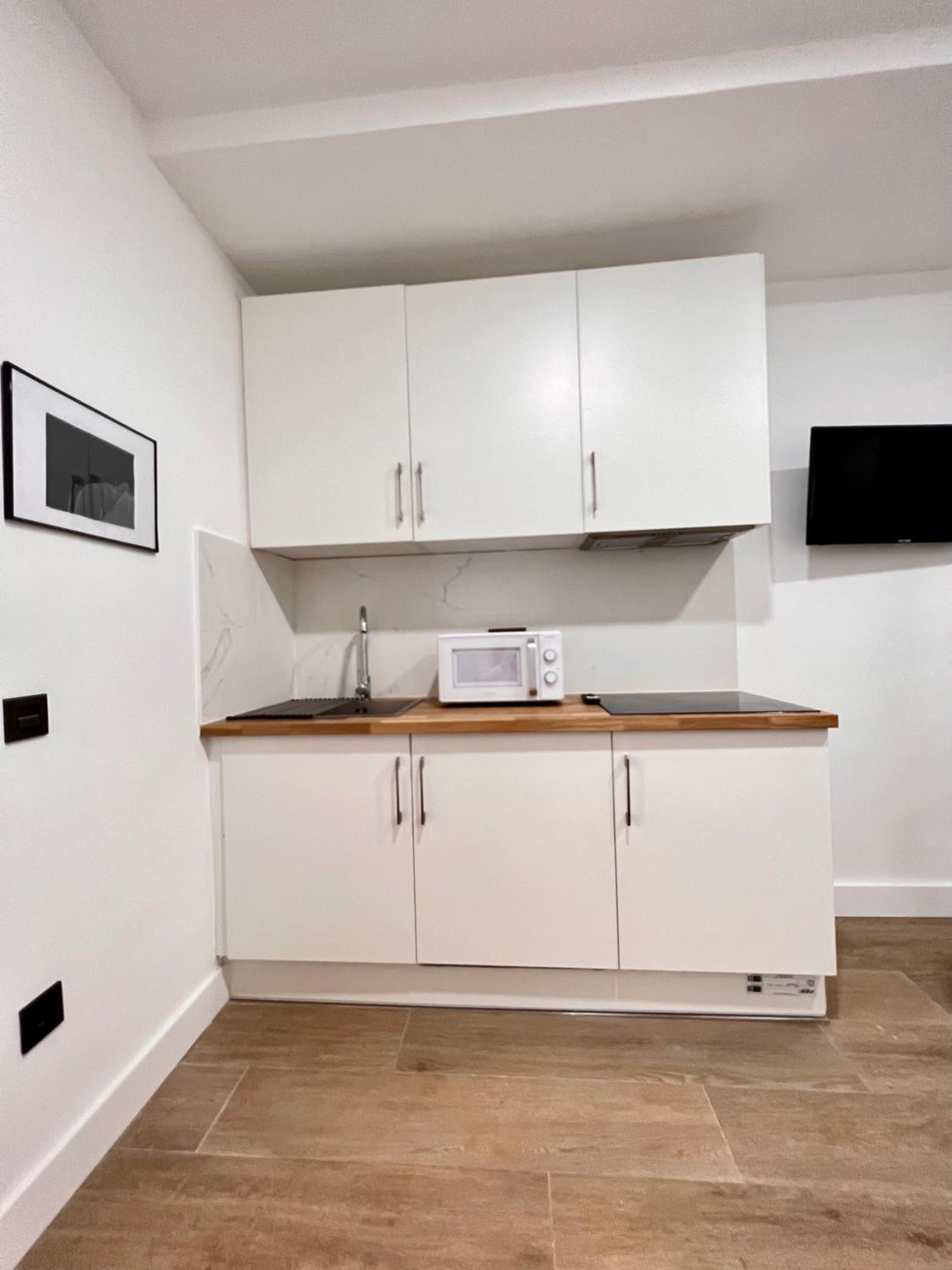 Crysoyle Apartment Barcelona Next to Camp Nou