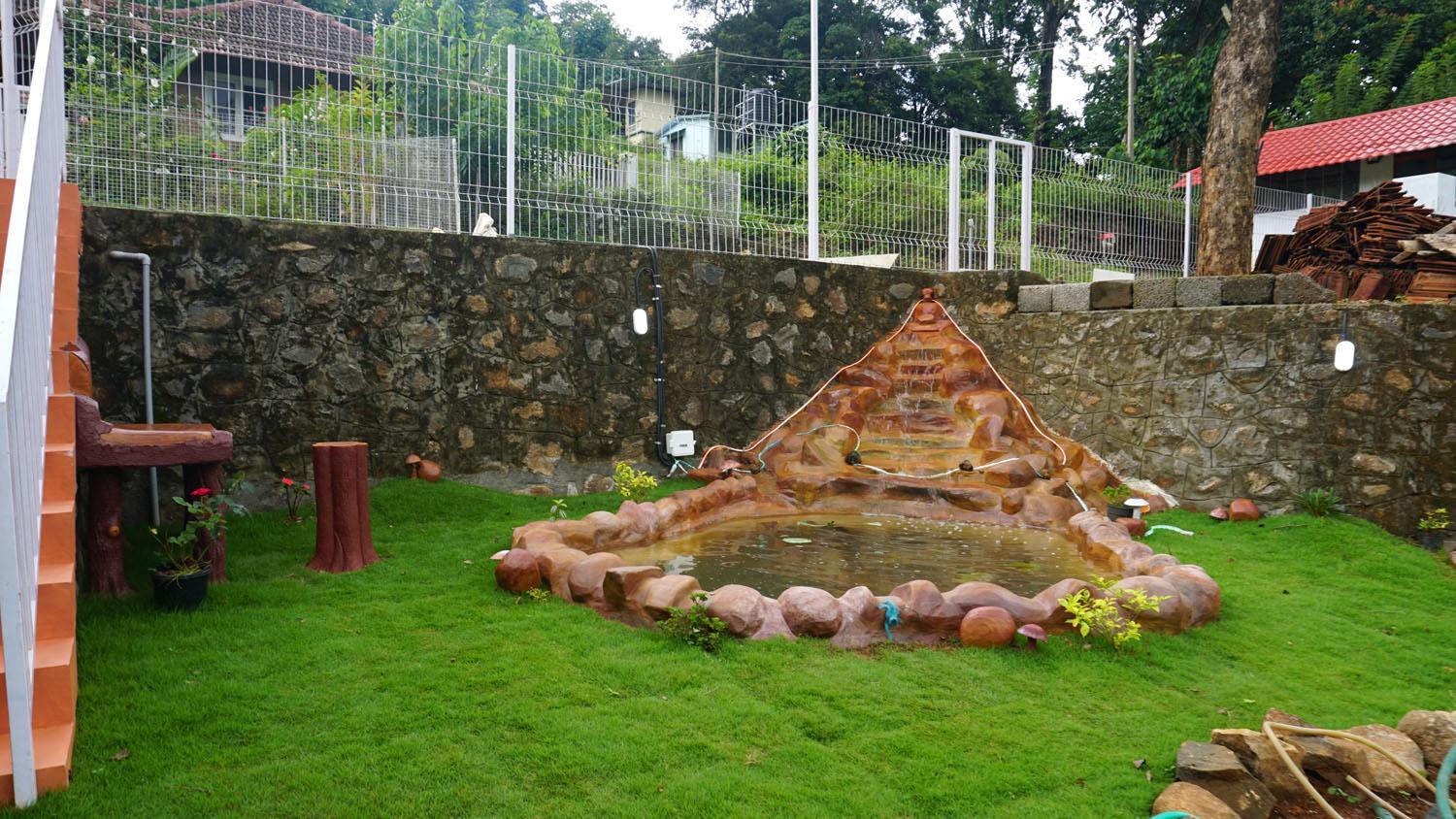 Photo 8