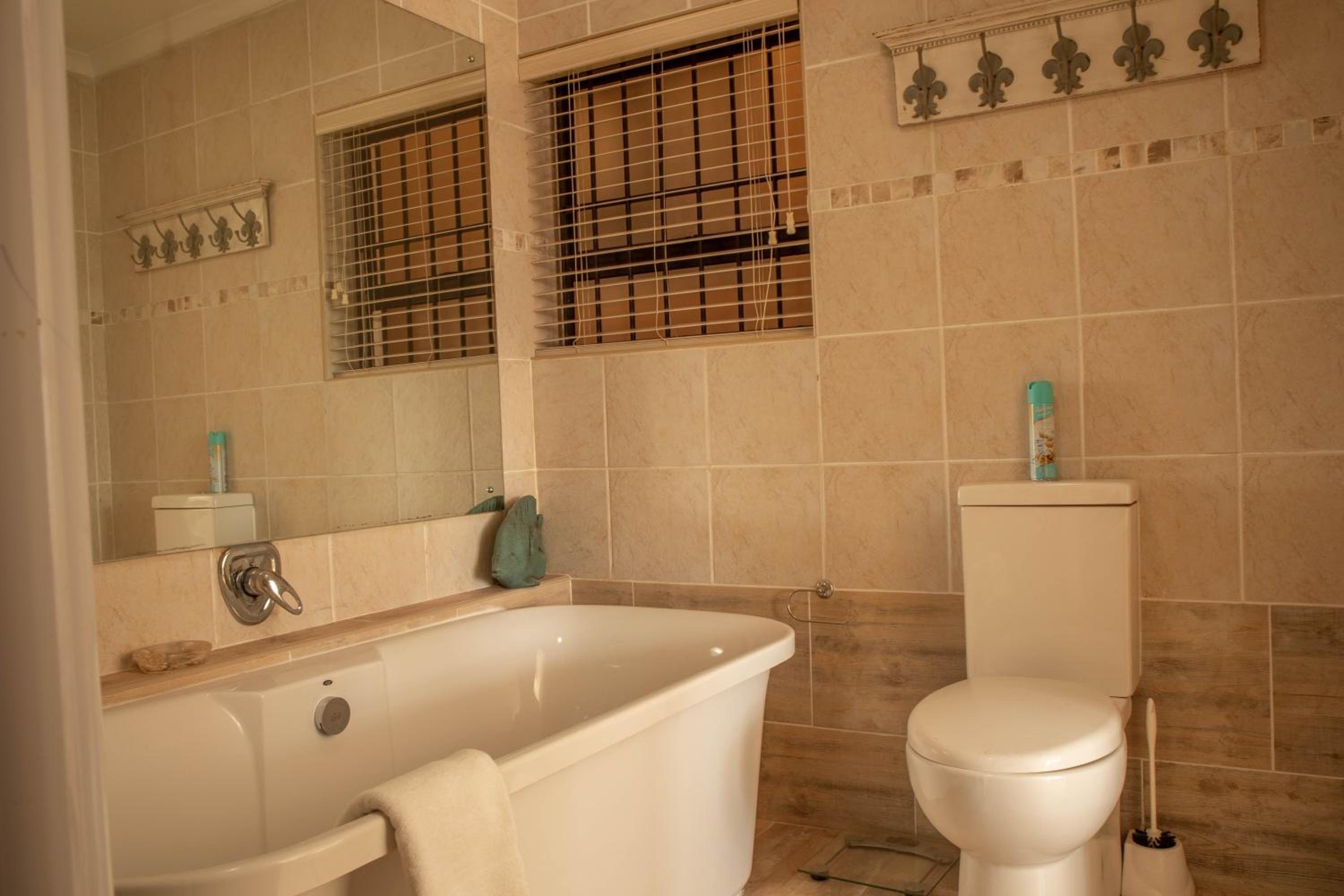 8 Roux Villa view 4