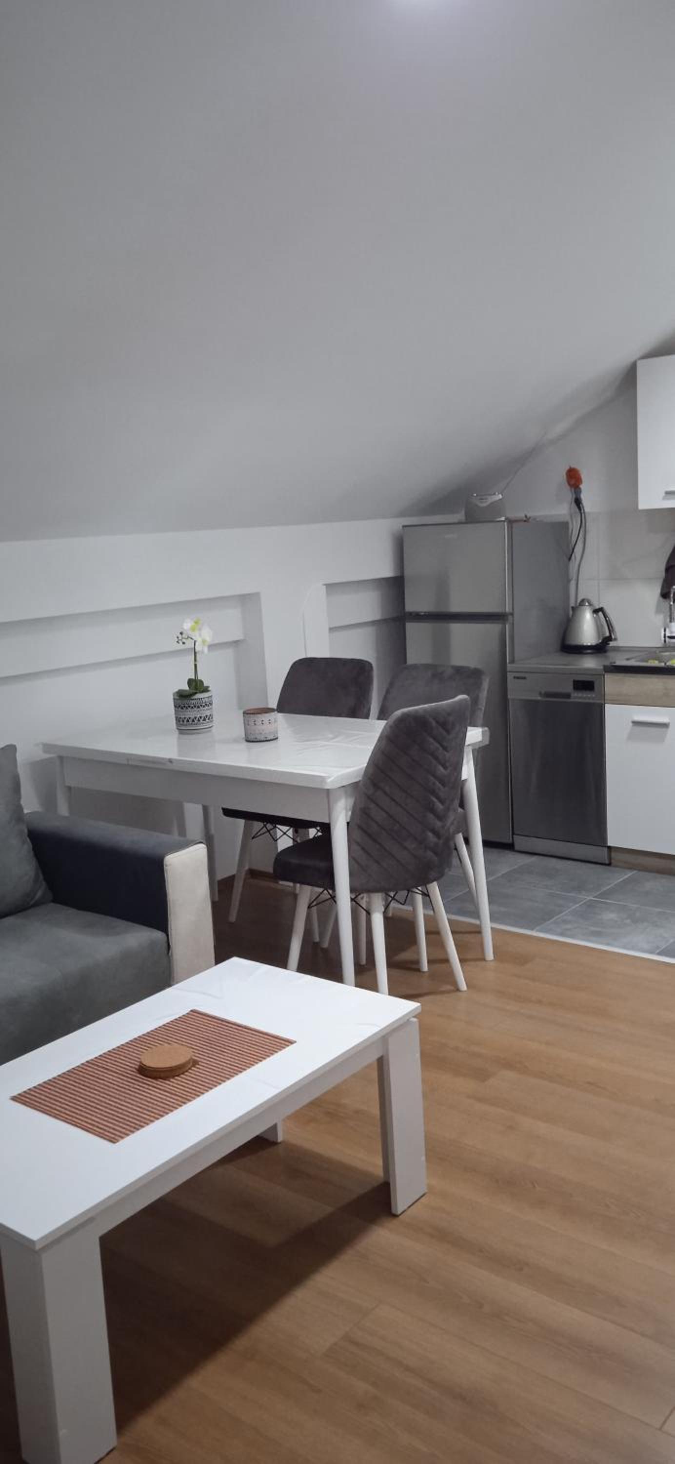 Apartment, sweet home in the town-center. view 2