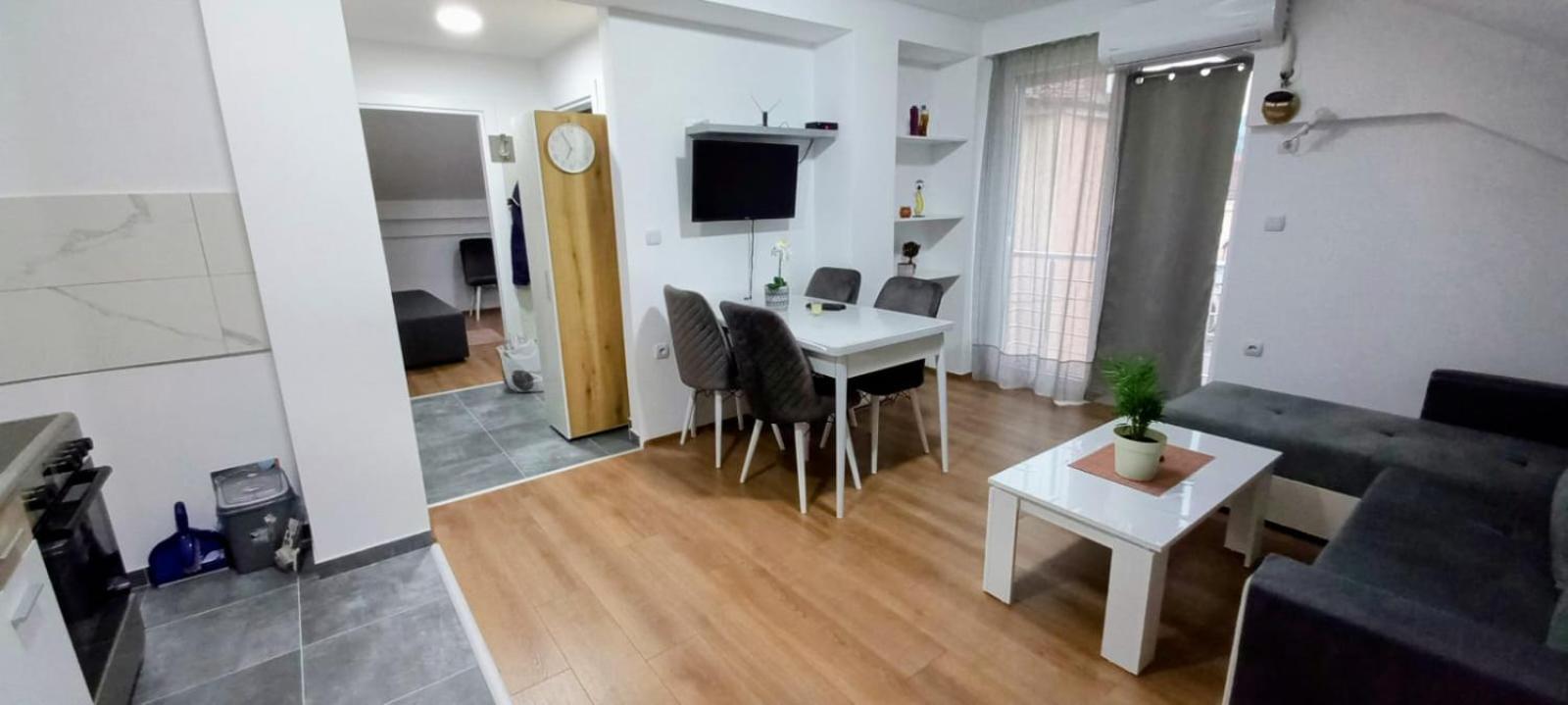 Apartment, sweet home in the town-center. view 4