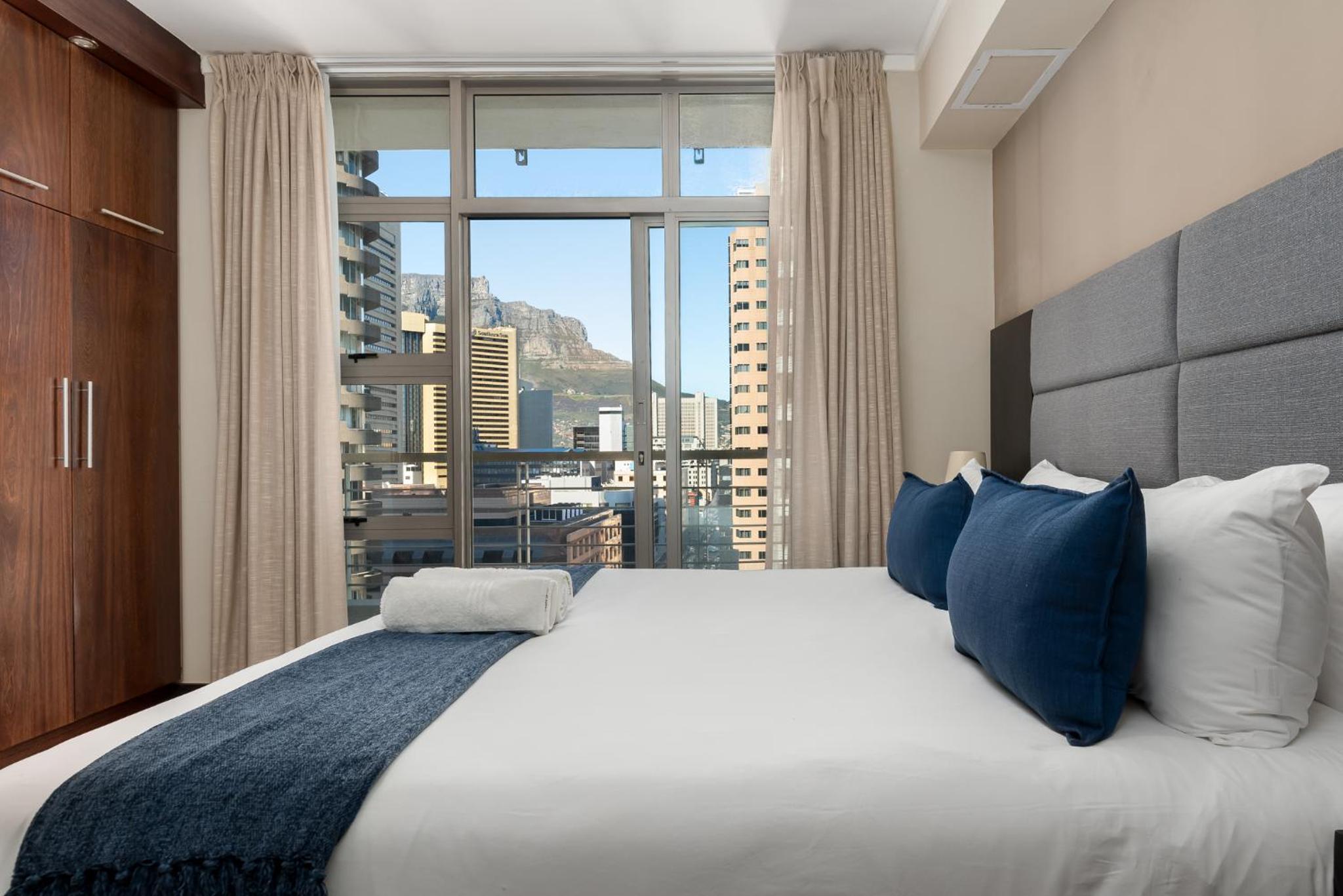 Icon Apartments