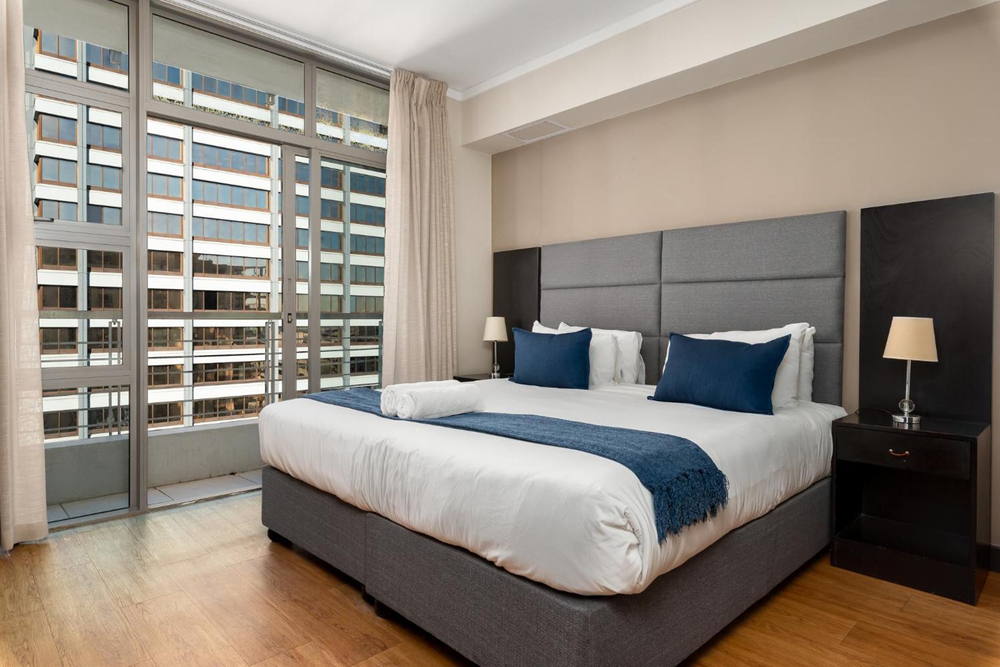 Icon Apartments