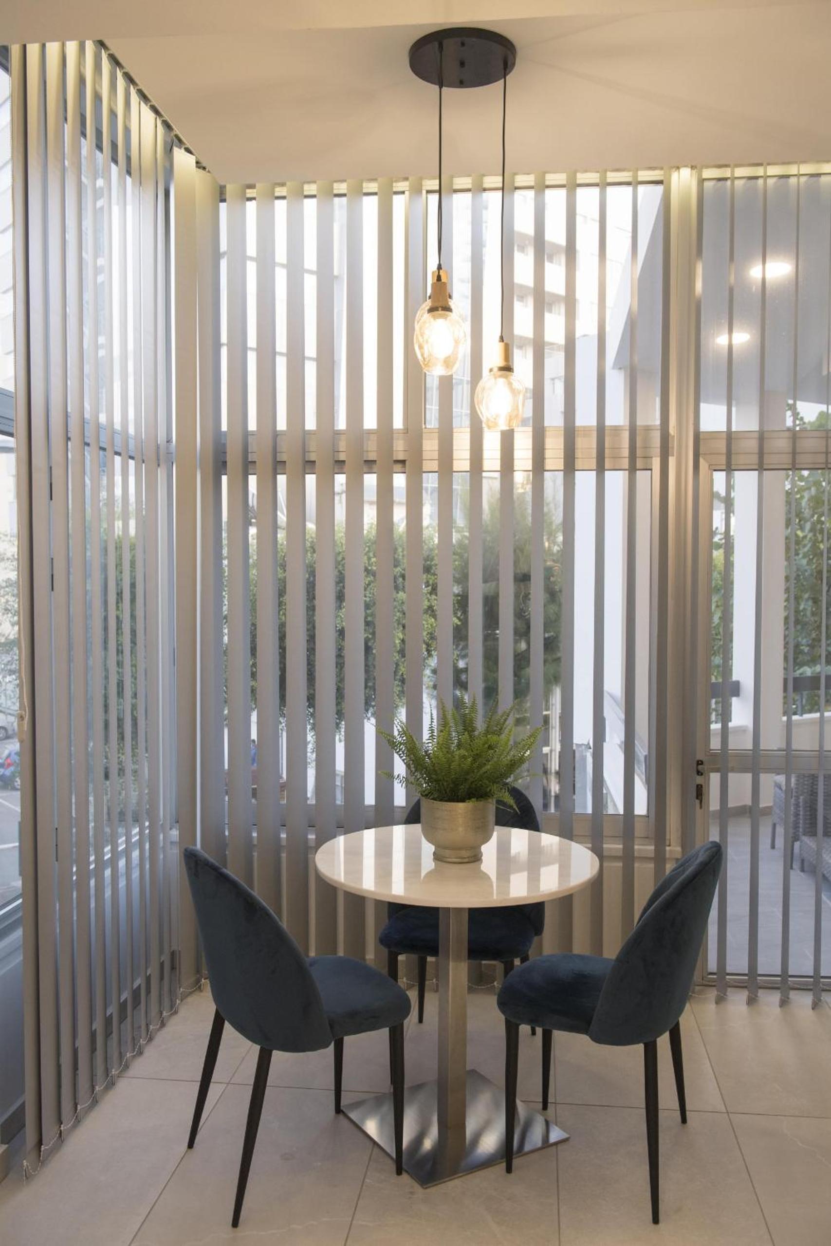 Hotel STAY Glam Skin Studio - Image 1