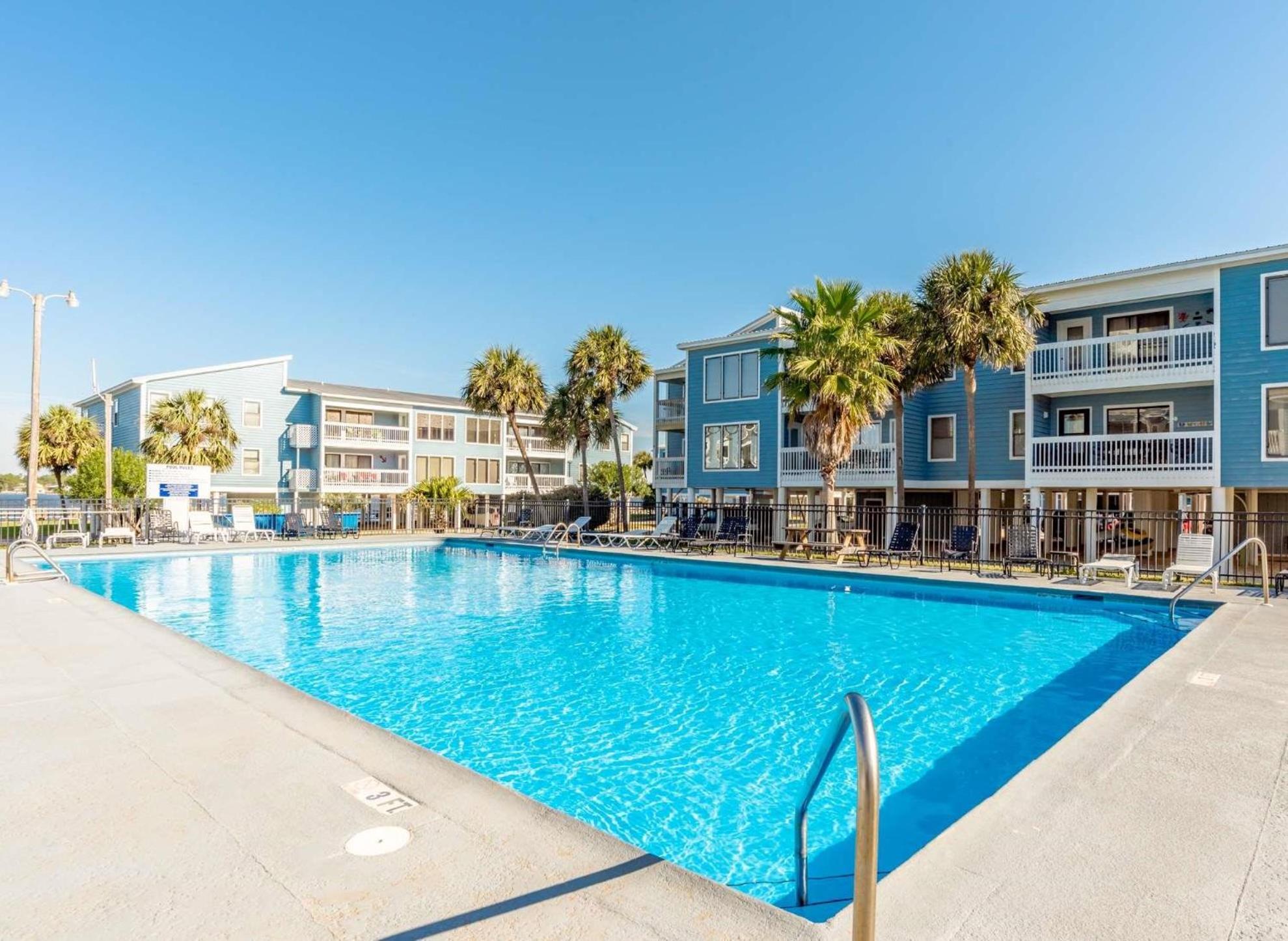 Sea Oats H205 by ALBVR - Come fall in love with this beautiful condo with some of the best views in the complex! view 4