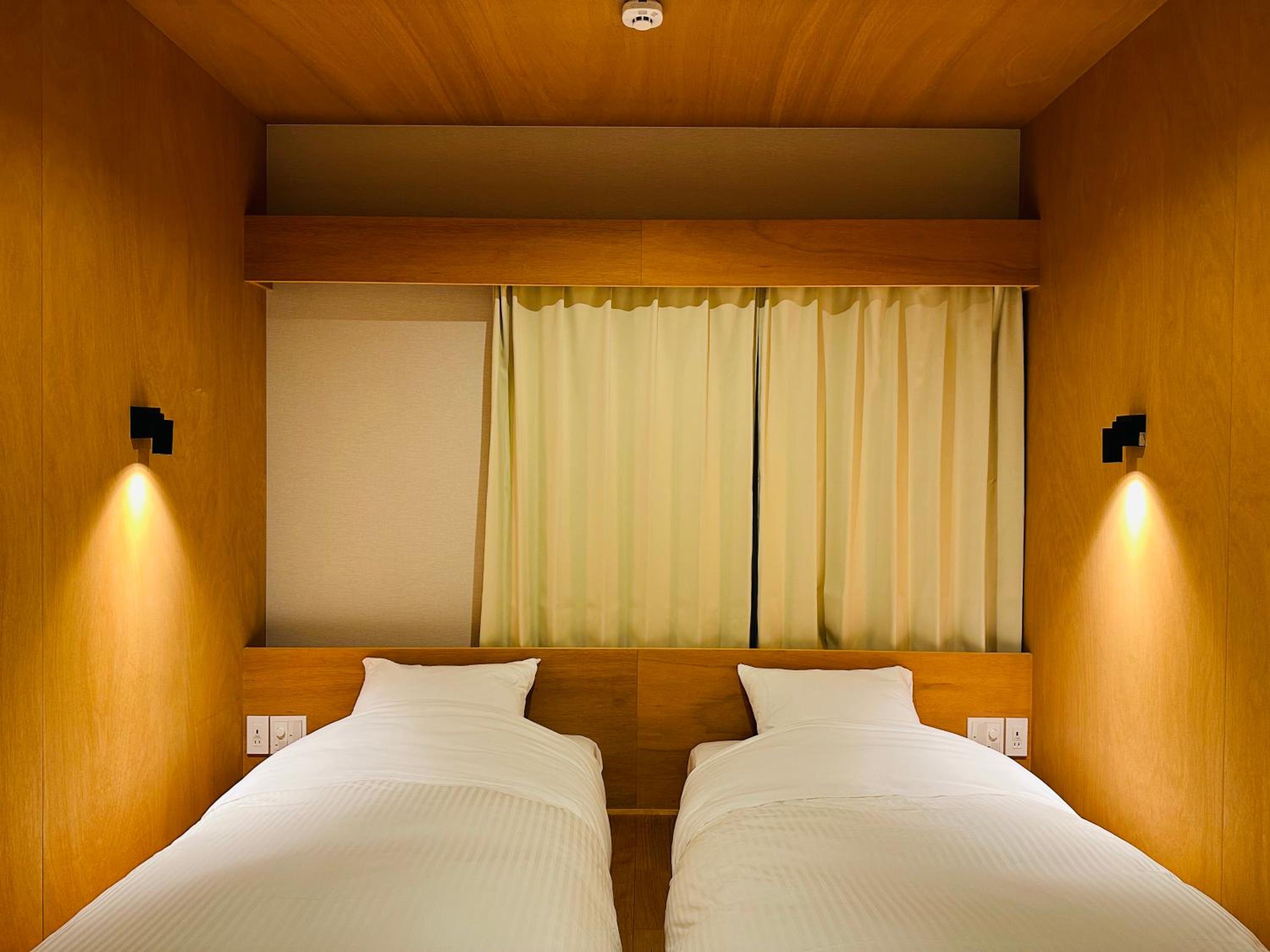 Lake Side Inn MIRAHAKONE view 3
