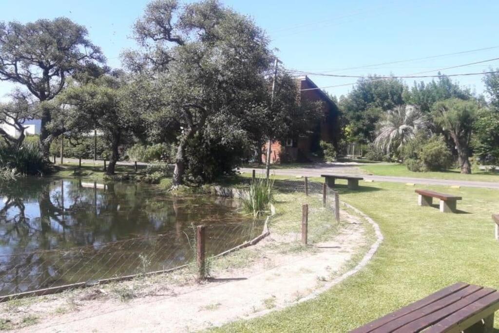 Casa con pileta en Club de Campo