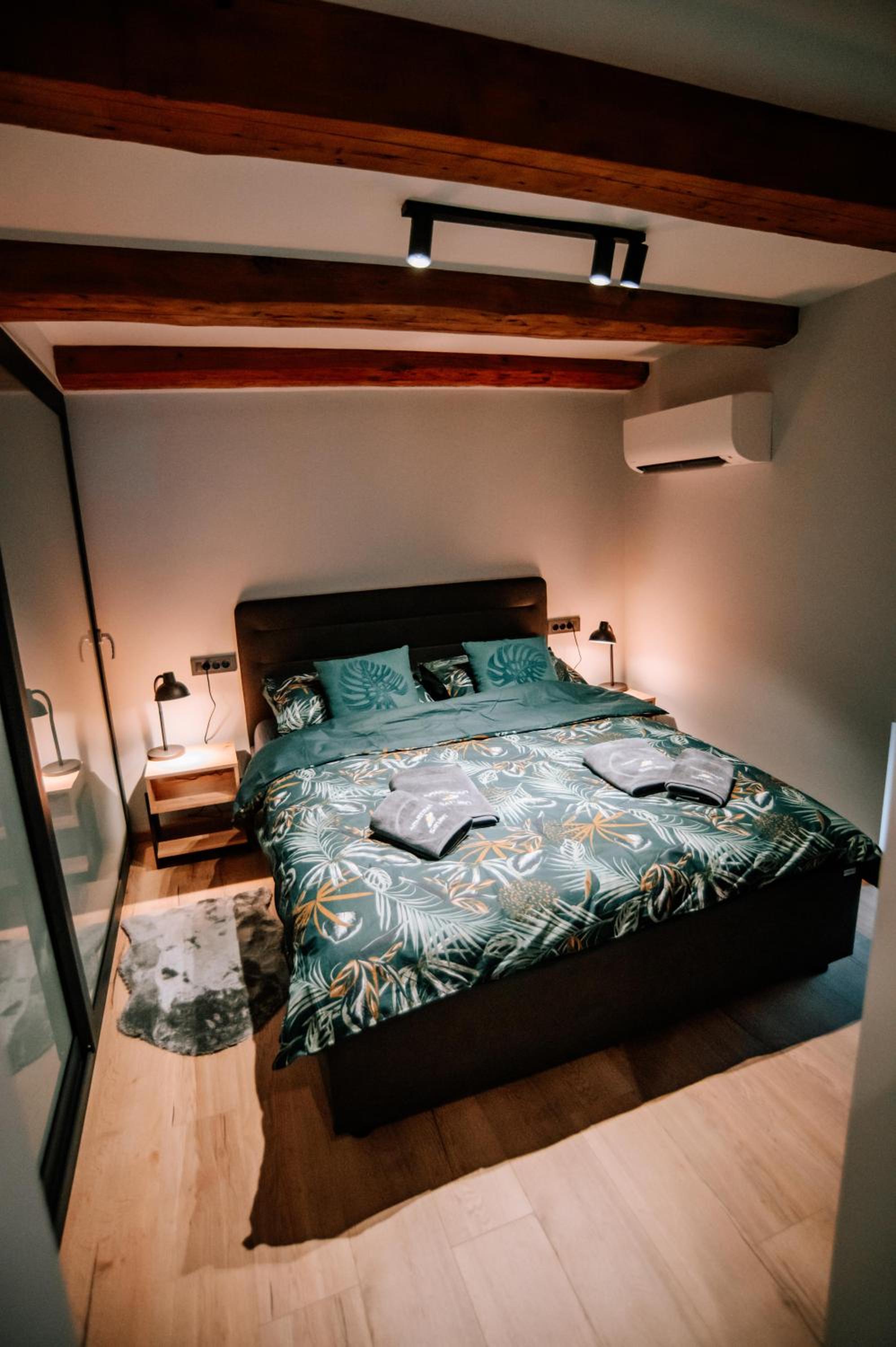 Apartman Saturn
