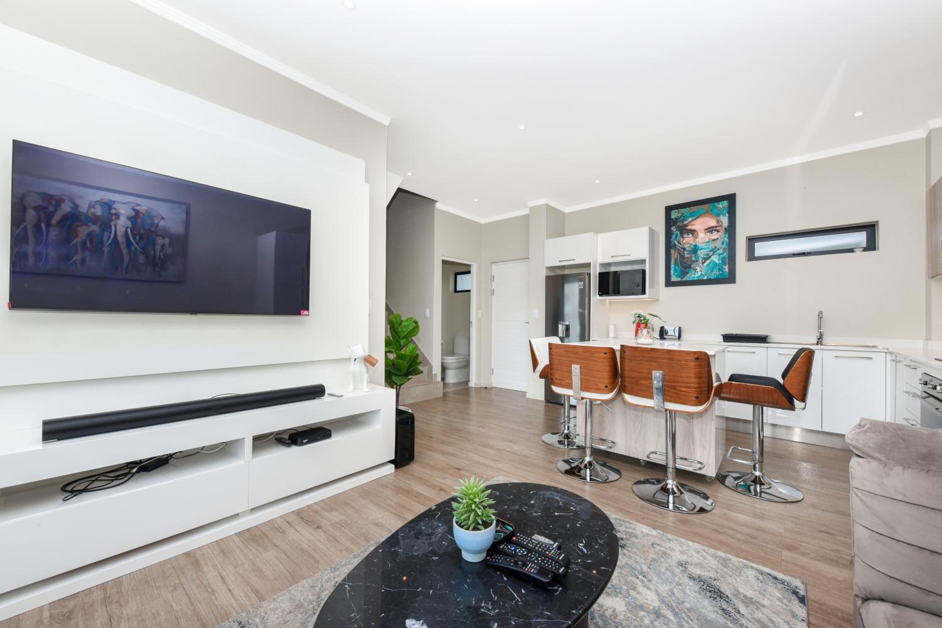 The Monroe Luxury Apartments