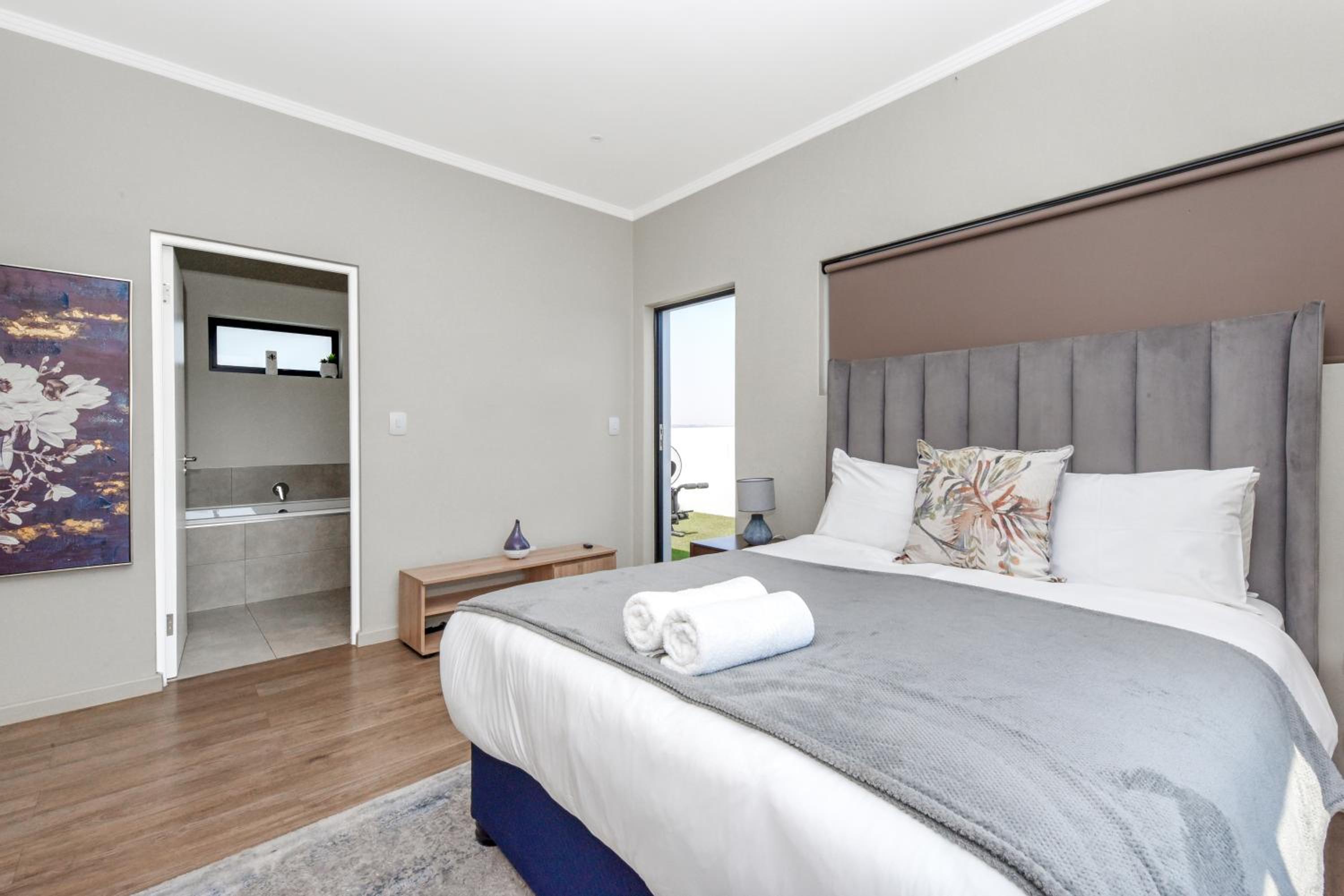 The Monroe Luxury Apartments