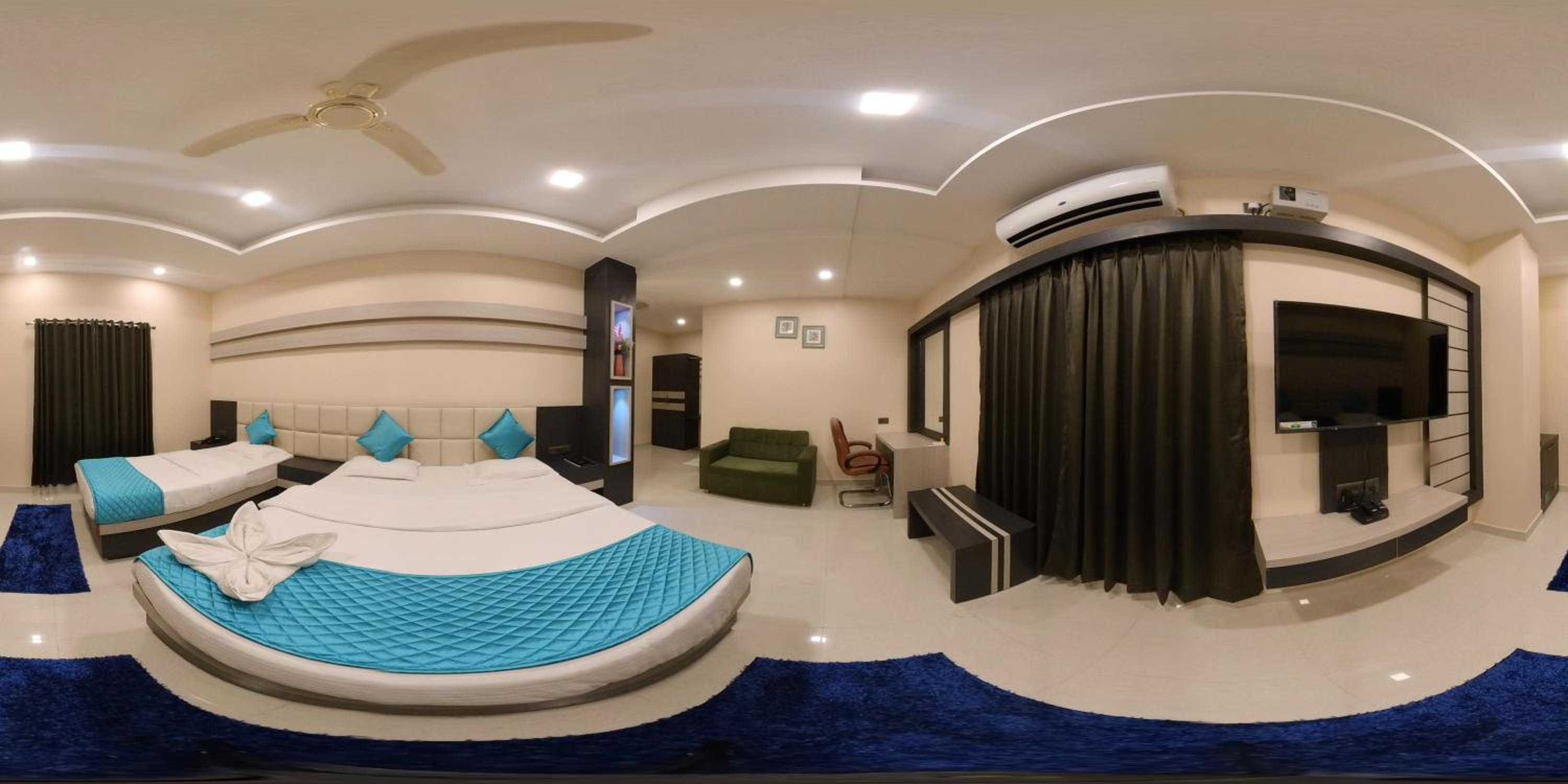 Heritage Suites
