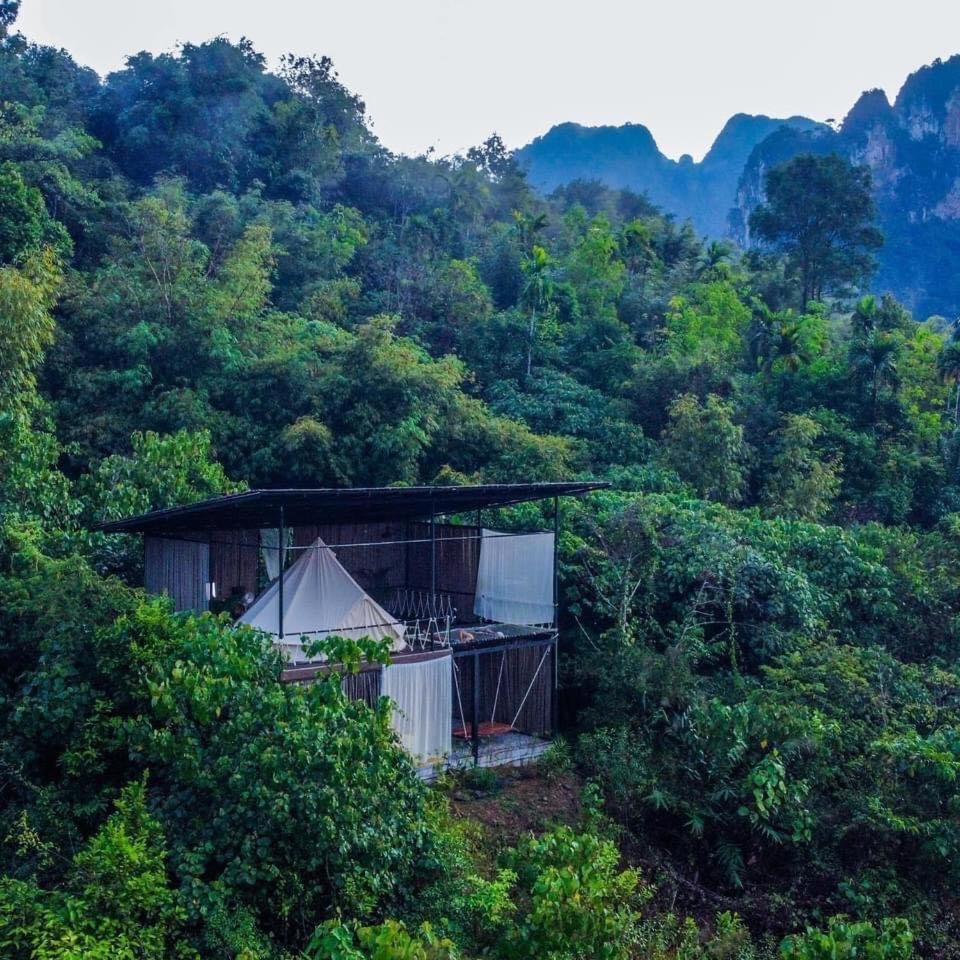 Hotel Tanoshi Glamping In Khao Sok - Image 1