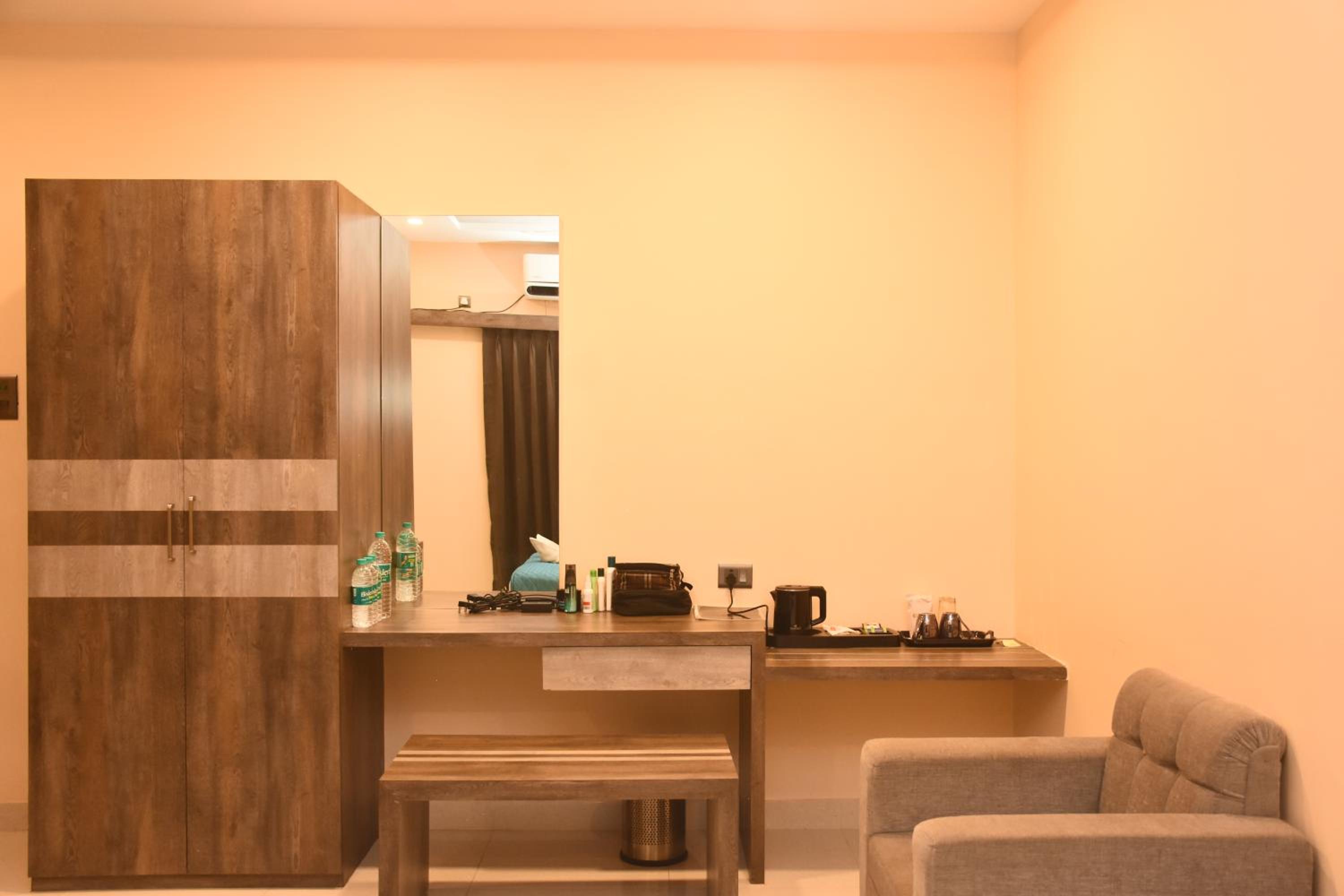 Heritage Suites
