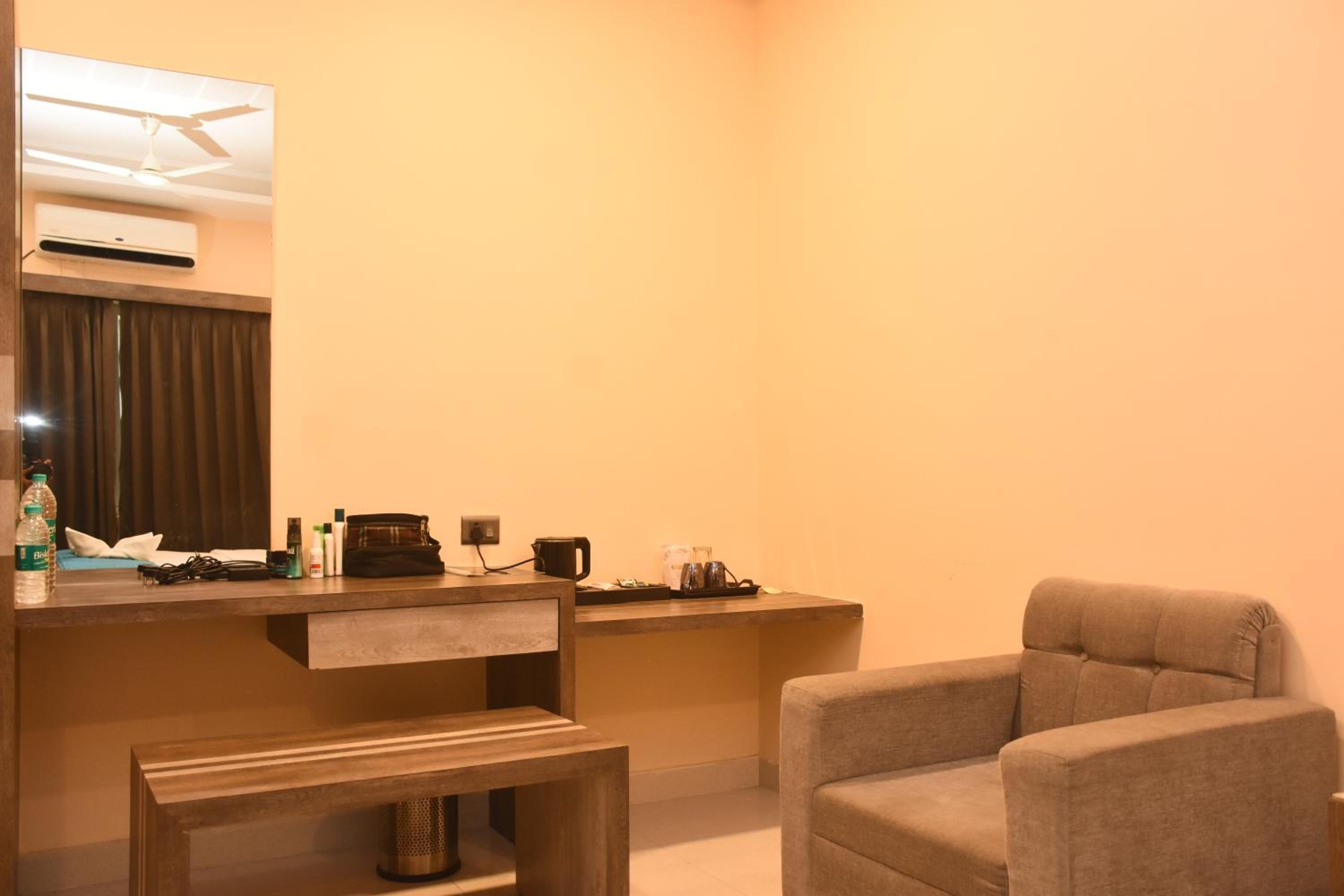 Heritage Suites