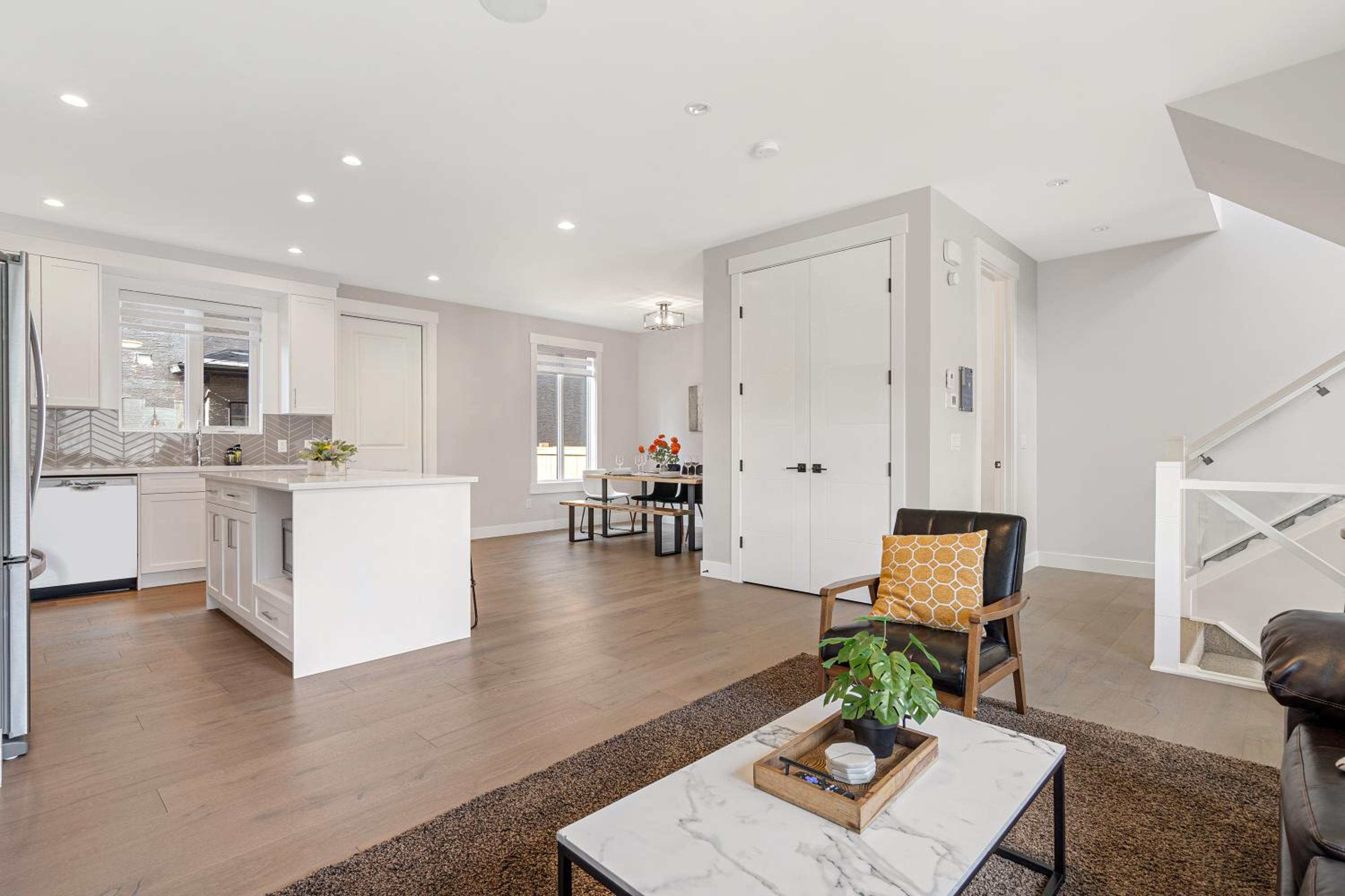 Luxury Hillhurst Home Central Location 3 Br