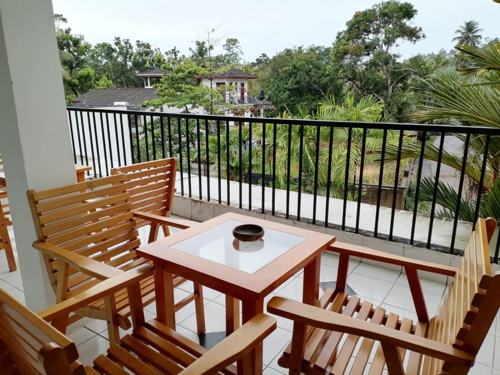 Hotel Apna Galle