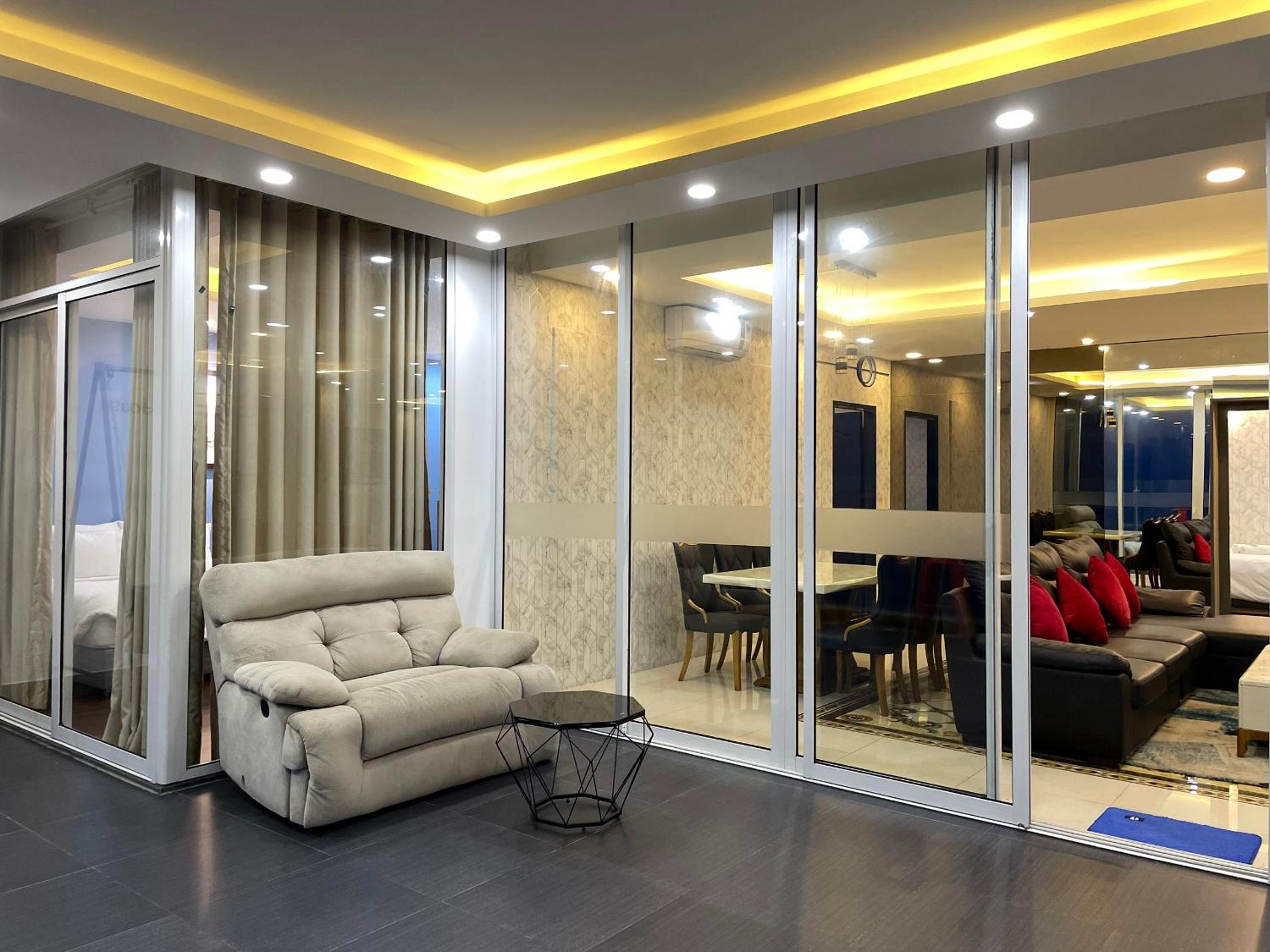 penthouse 5pn Oasky
