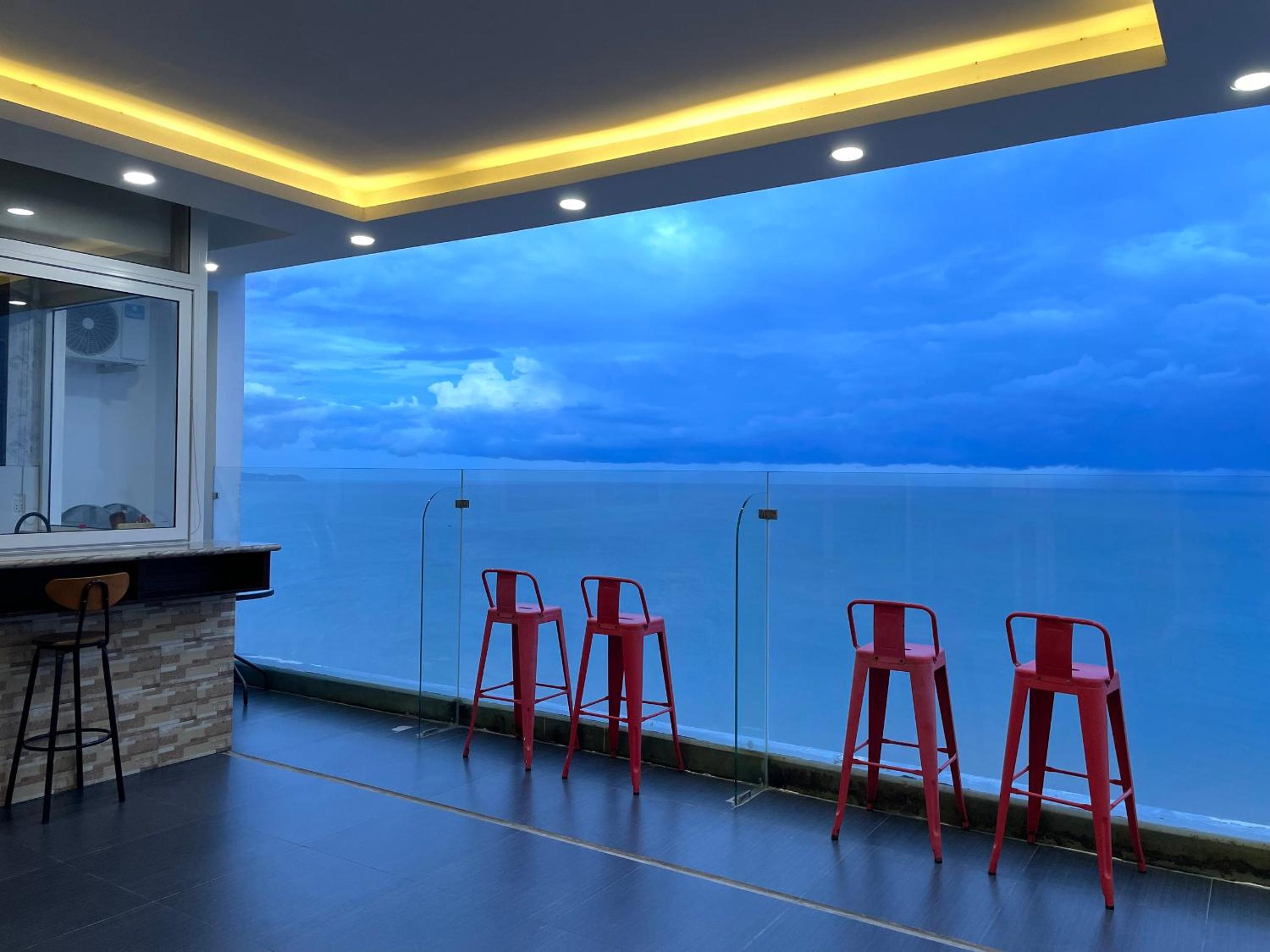 penthouse 5pn Oasky