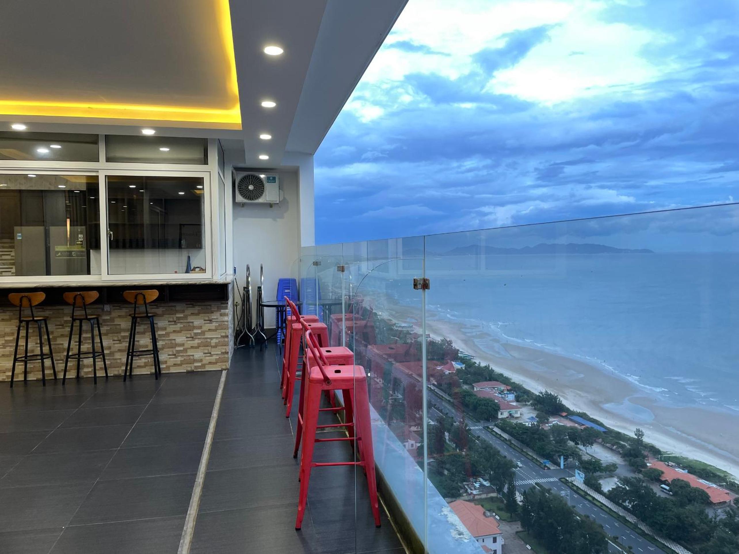 penthouse 5pn Oasky