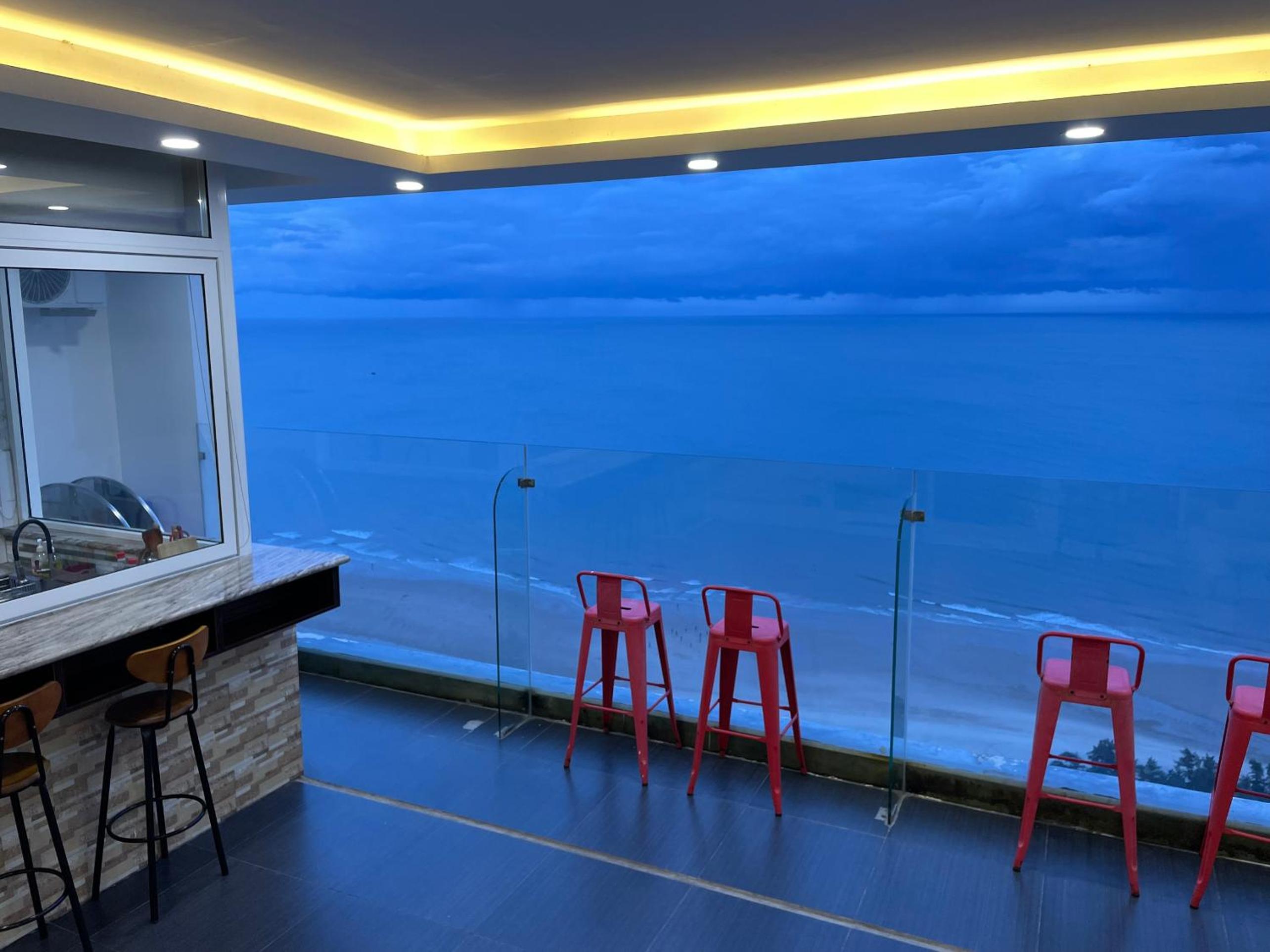 penthouse 5pn Oasky