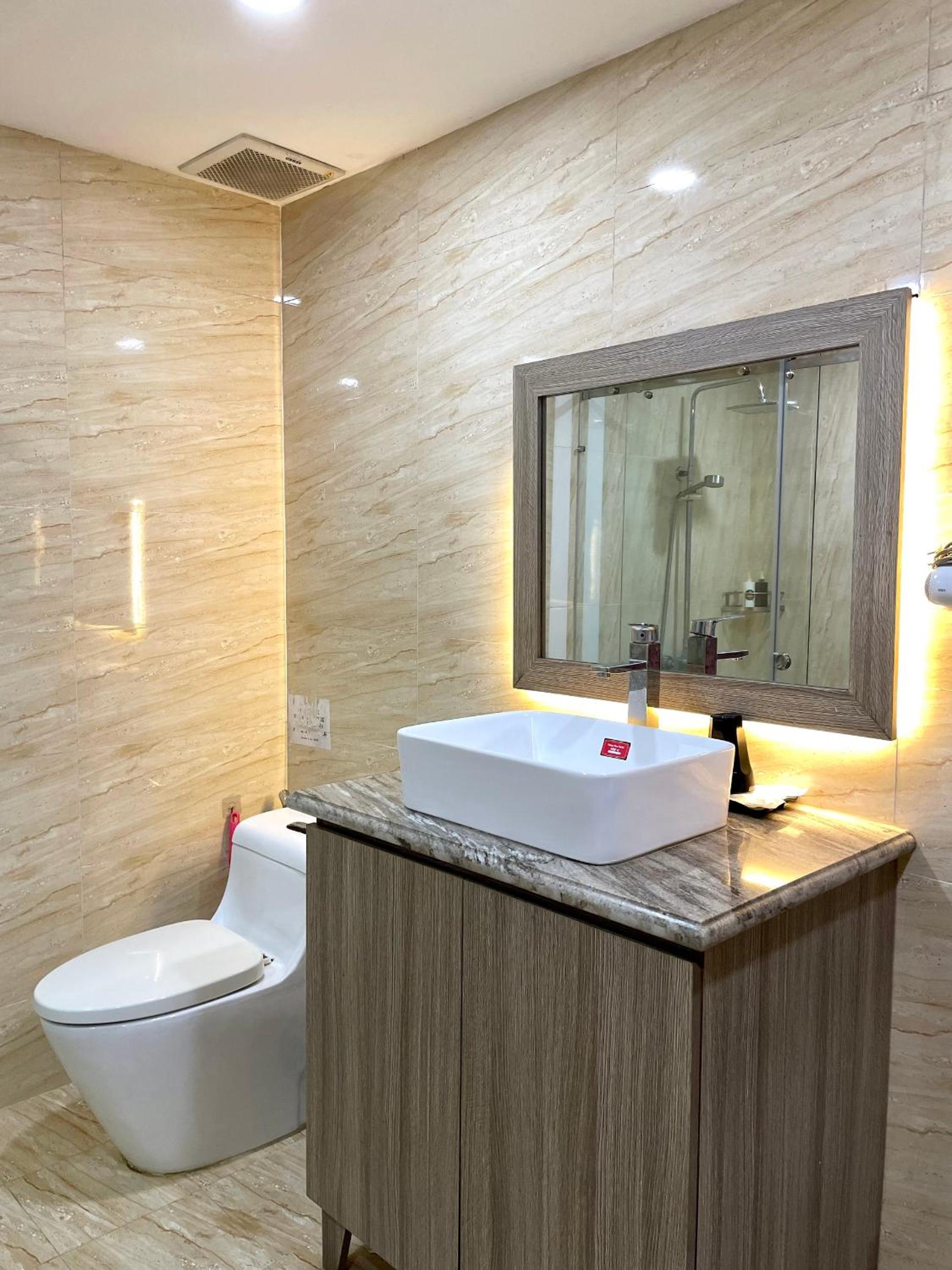 penthouse 5pn Oasky