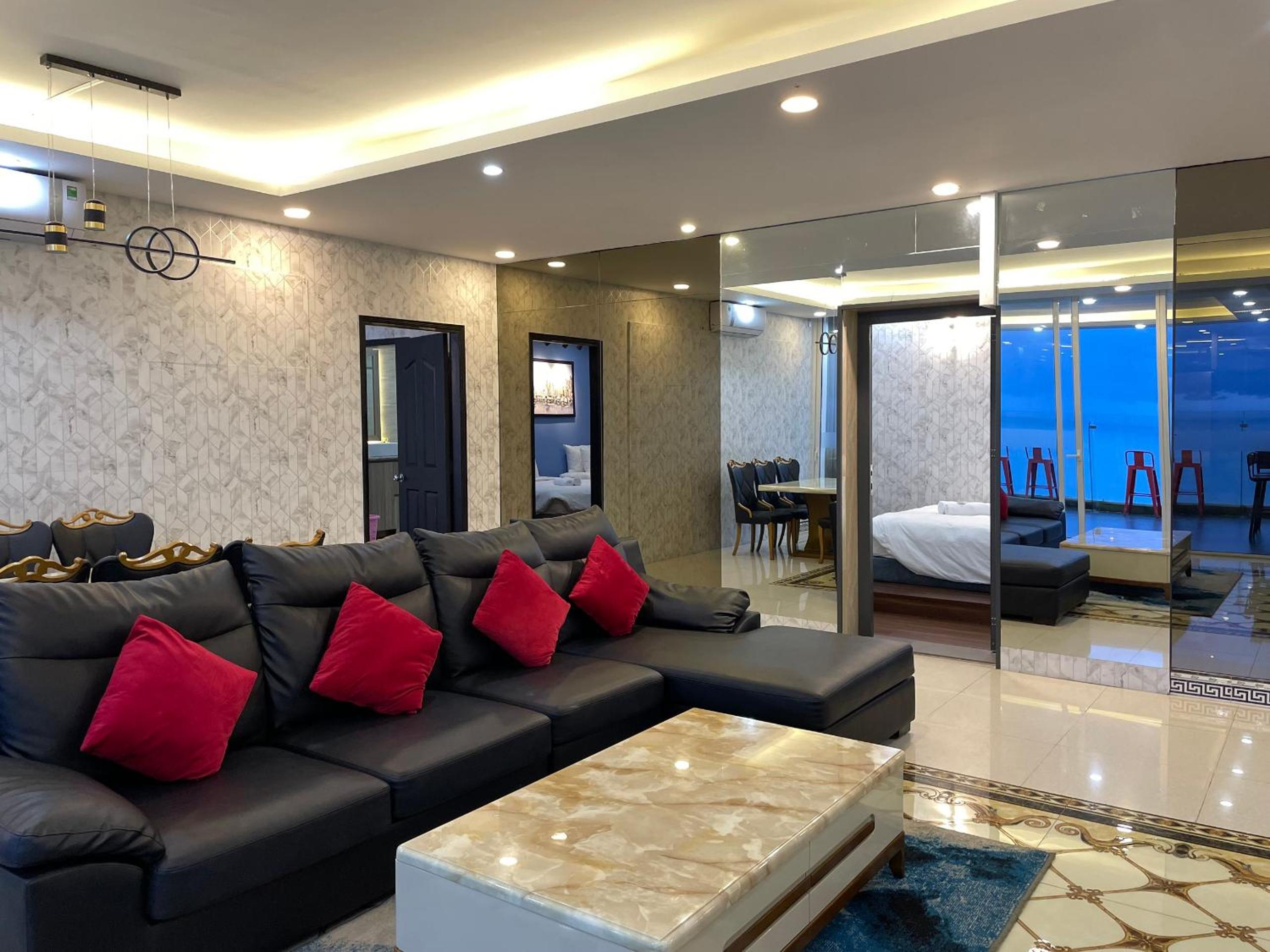 penthouse 5pn Oasky
